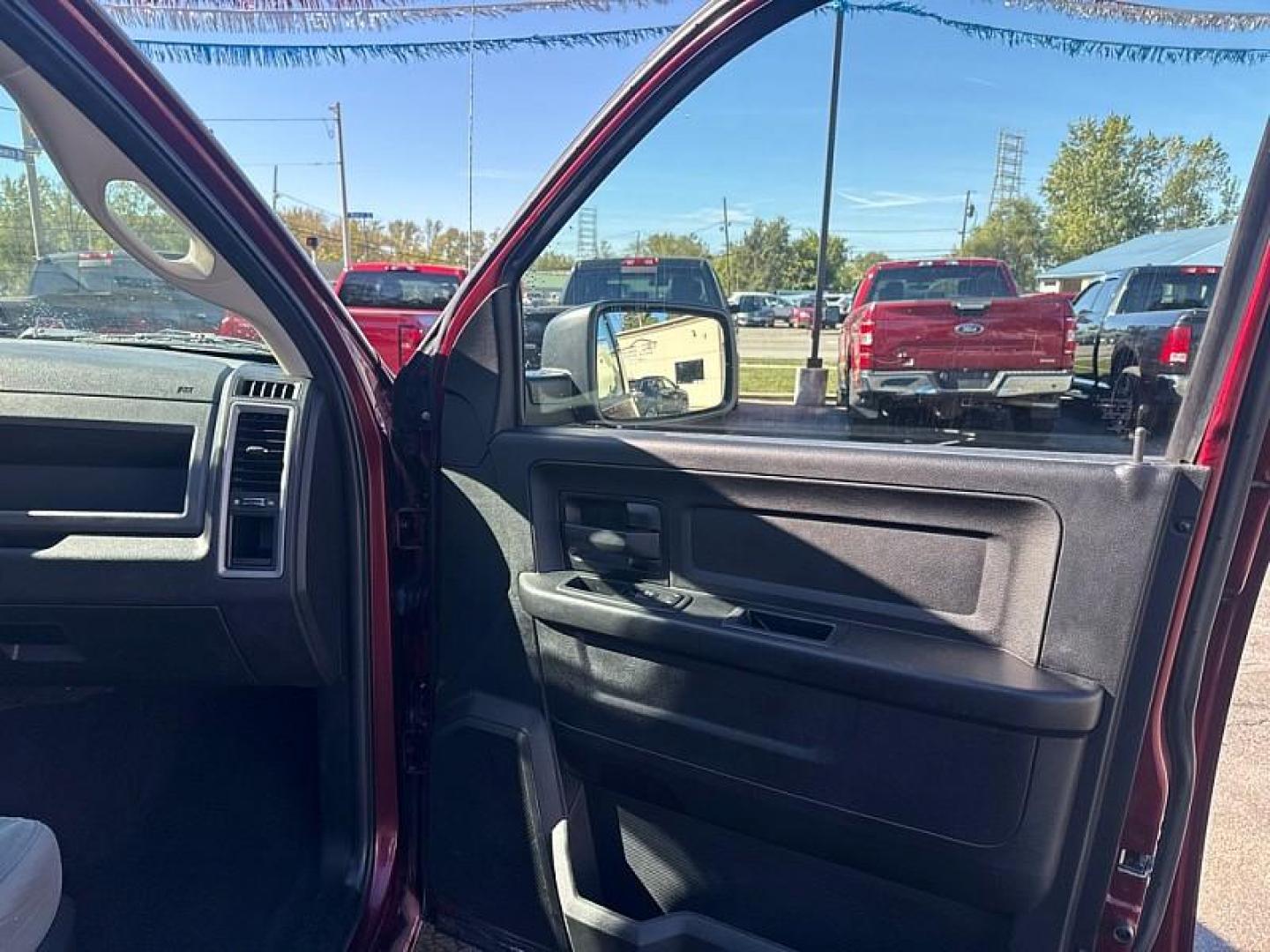 2018 RED /BLACK RAM 1500 Tradesman Crew Cab SWB 4WD (1C6RR7KT7JS) with an 5.7L V8 OHV 16V engine, 8A transmission, located at 3304 Woodville Road, Northwood, OH, 43619, (419) 210-8019, 41.612694, -83.480743 - Your #1 Destination for Auto Loans and mdash;No Matter Your Credit!At our dealership, we believe everyone deserves the opportunity to drive their dream car and mdash;whether you have good credit, bad credit, or no credit at all. With a wide selection of hundreds of cars, trucks, and SUVs, you'll fin - Photo#14