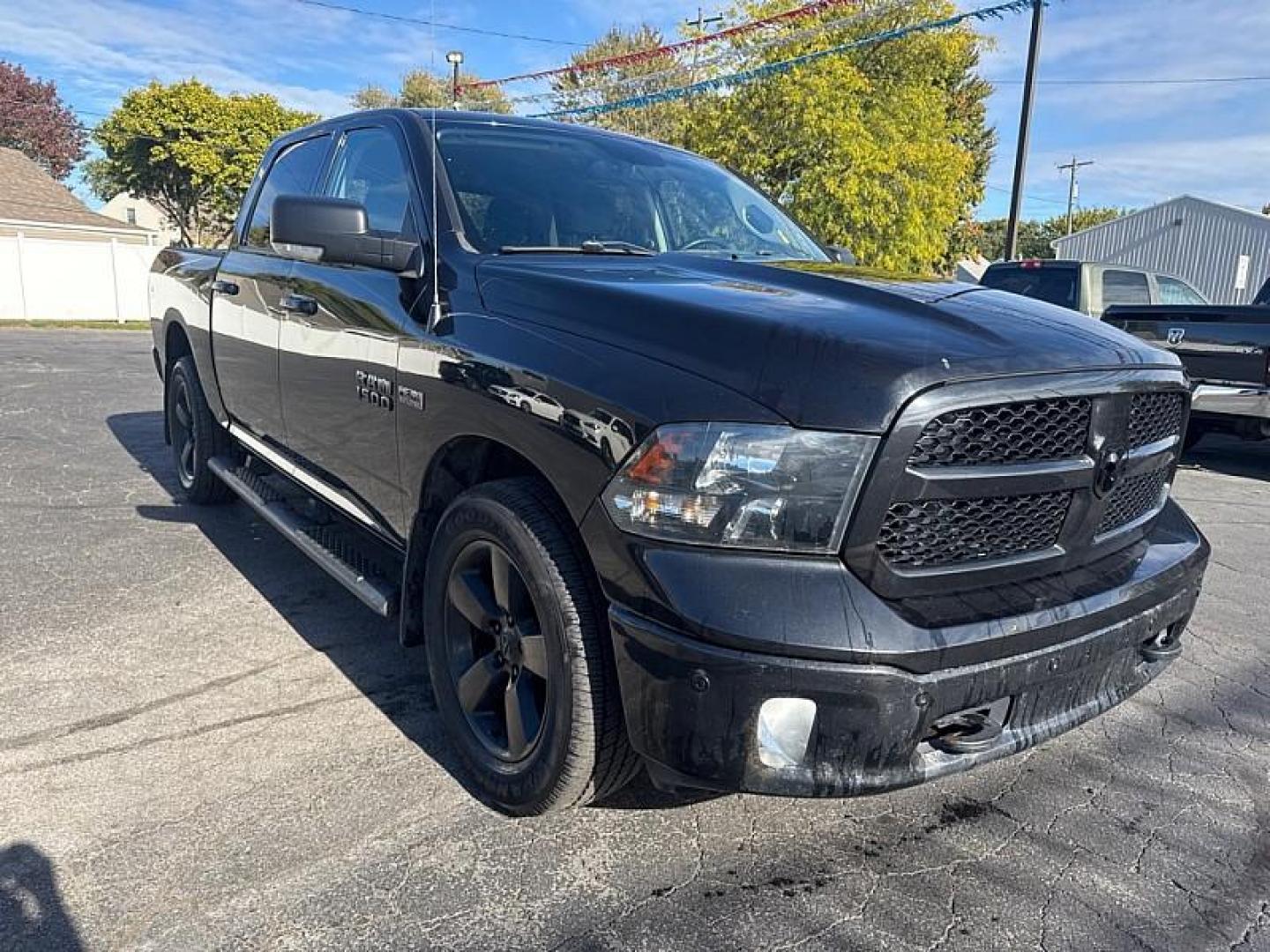 2018 BLACK /BLACK RAM 1500 SLT Crew Cab SWB 4WD (1C6RR7LT1JS) with an 5.7L V8 OHV 16V engine, 8A transmission, located at 3304 Woodville Road, Northwood, OH, 43619, (419) 210-8019, 41.612694, -83.480743 - Your #1 Destination for Auto Loans and mdash;No Matter Your Credit!At our dealership, we believe everyone deserves the opportunity to drive their dream car and mdash;whether you have good credit, bad credit, or no credit at all. With a wide selection of hundreds of cars, trucks, and SUVs, you'll fin - Photo#6