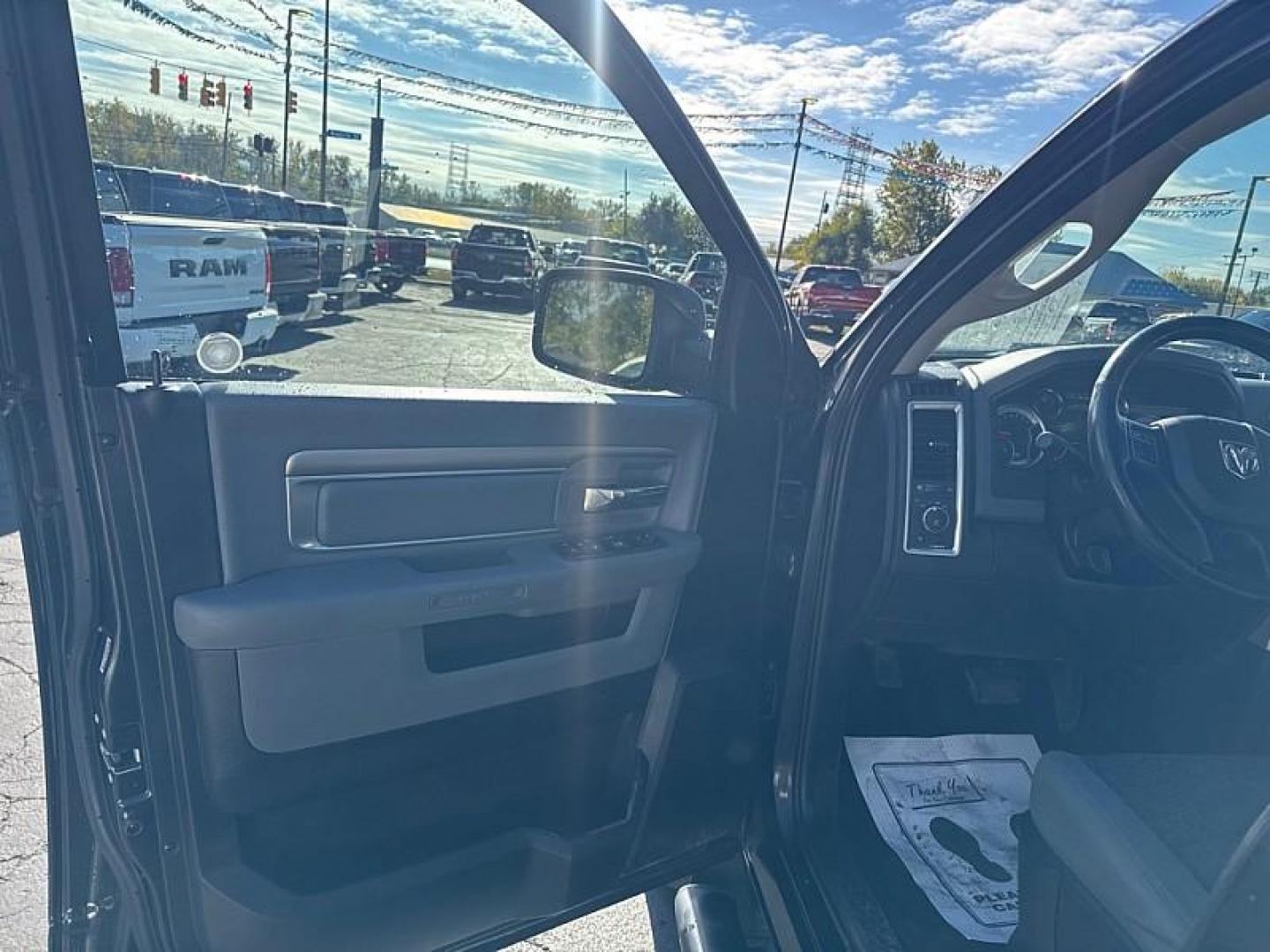 2018 BLACK /BLACK RAM 1500 SLT Crew Cab SWB 4WD (1C6RR7LT1JS) with an 5.7L V8 OHV 16V engine, 8A transmission, located at 3304 Woodville Road, Northwood, OH, 43619, (419) 210-8019, 41.612694, -83.480743 - Your #1 Destination for Auto Loans and mdash;No Matter Your Credit!At our dealership, we believe everyone deserves the opportunity to drive their dream car and mdash;whether you have good credit, bad credit, or no credit at all. With a wide selection of hundreds of cars, trucks, and SUVs, you'll fin - Photo#9