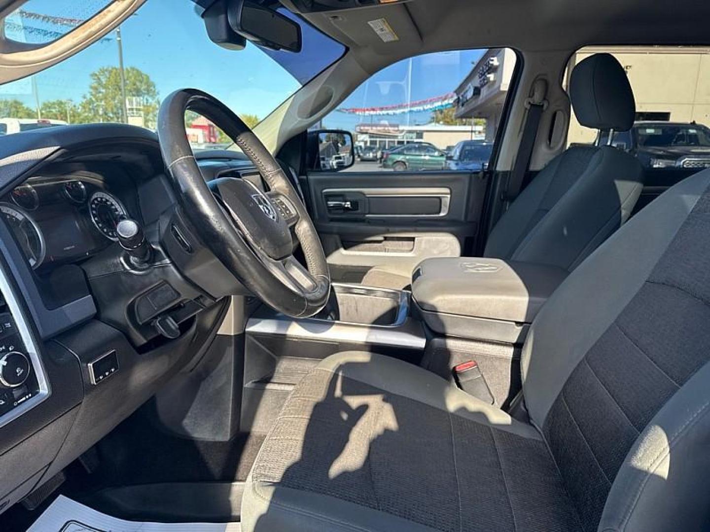 2016 GRAY /GRAY RAM 1500 SLT Crew Cab SWB 4WD (1C6RR7LG4GS) with an 3.6L V6 DOHC 24V FFV engine, 6A transmission, located at 3304 Woodville Road, Northwood, OH, 43619, (419) 210-8019, 41.612694, -83.480743 - Your #1 Destination for Auto Loans and mdash;No Matter Your Credit!At our dealership, we believe everyone deserves the opportunity to drive their dream car and mdash;whether you have good credit, bad credit, or no credit at all. With a wide selection of hundreds of cars, trucks, and SUVs, you'll fin - Photo#9