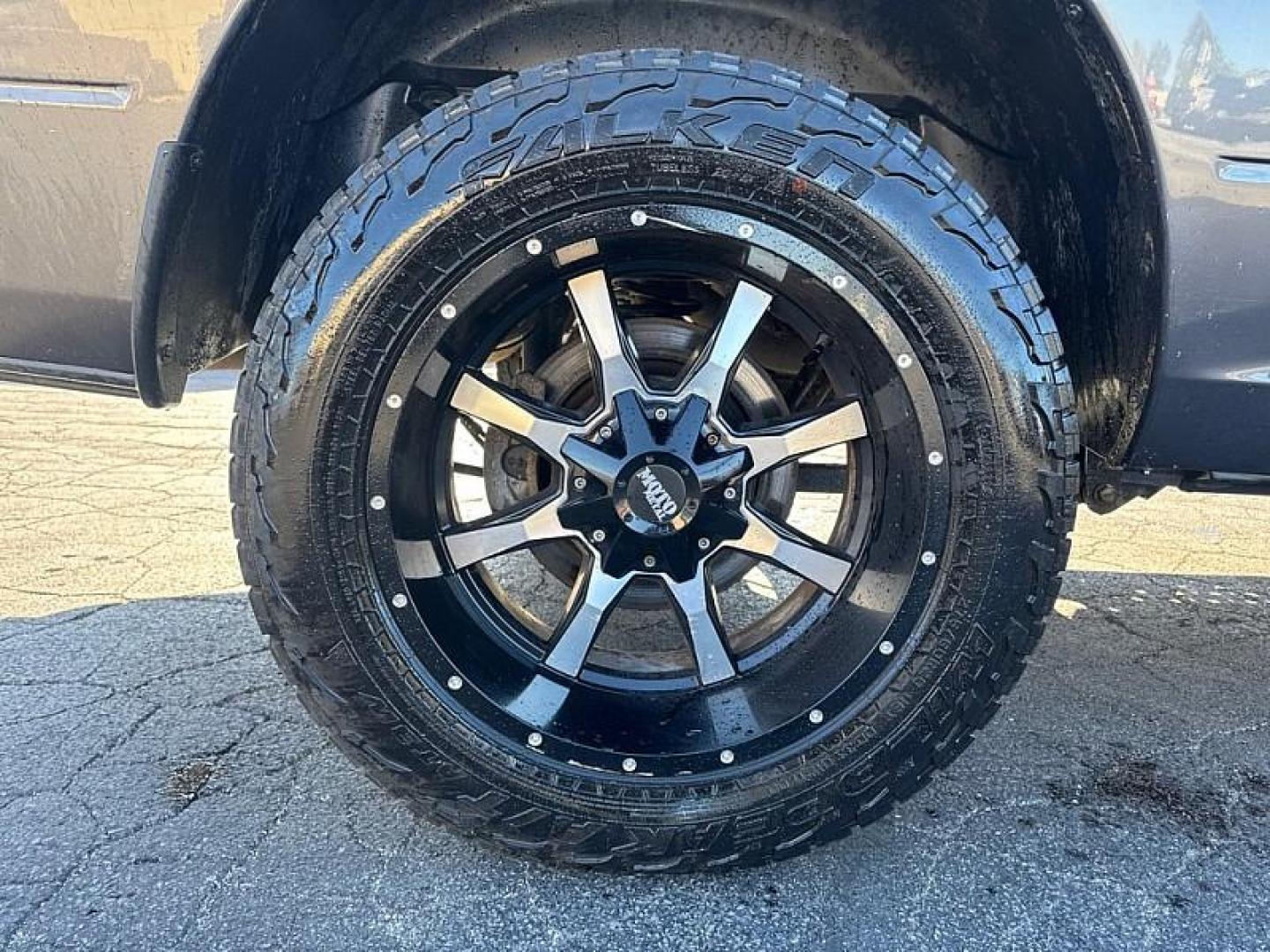 2016 GRAY /GRAY RAM 1500 SLT Crew Cab SWB 4WD (1C6RR7LG4GS) with an 3.6L V6 DOHC 24V FFV engine, 6A transmission, located at 3304 Woodville Road, Northwood, OH, 43619, (419) 210-8019, 41.612694, -83.480743 - Your #1 Destination for Auto Loans and mdash;No Matter Your Credit!At our dealership, we believe everyone deserves the opportunity to drive their dream car and mdash;whether you have good credit, bad credit, or no credit at all. With a wide selection of hundreds of cars, trucks, and SUVs, you'll fin - Photo#16