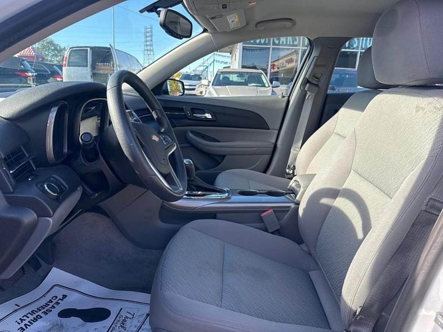 2013 WHITE /GRAY Chevrolet Malibu LS (1G11B5SA1DF) with an 2.5L L4 DOHC 16V engine, 6-Speed Automatic transmission, located at 3304 Woodville Road, Northwood, OH, 43619, (419) 210-8019, 41.612694, -83.480743 - Photo#9