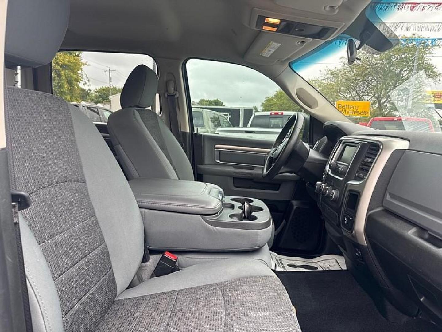 2019 SILVER /BLACK RAM 1500 Classic Tradesman Crew Cab SWB 2WD (1C6RR6LG2KS) with an 3.6L V6 DOHC 24V FFV engine, 8A transmission, located at 3304 Woodville Road, Northwood, OH, 43619, (419) 210-8019, 41.612694, -83.480743 - Your #1 Destination for Auto Loans and mdash;No Matter Your Credit!At our dealership, we believe everyone deserves the opportunity to drive their dream car and mdash;whether you have good credit, bad credit, or no credit at all. With a wide selection of hundreds of cars, trucks, and SUVs, you'll fin - Photo#17