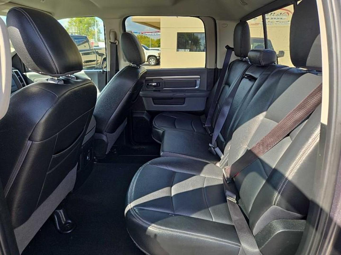 2018 GRAY /BLACK RAM 1500 SLT Crew Cab SWB 4WD (1C6RR7LM2JS) with an 3.0L V6 DIESEL engine, 8A transmission, located at 3304 Woodville Road, Northwood, OH, 43619, (419) 210-8019, 41.612694, -83.480743 - Your #1 Destination for Auto Loans and mdash;No Matter Your Credit!At our dealership, we believe everyone deserves the opportunity to drive their dream car and mdash;whether you have good credit, bad credit, or no credit at all. With a wide selection of hundreds of cars, trucks, and SUVs, you'll fin - Photo#11