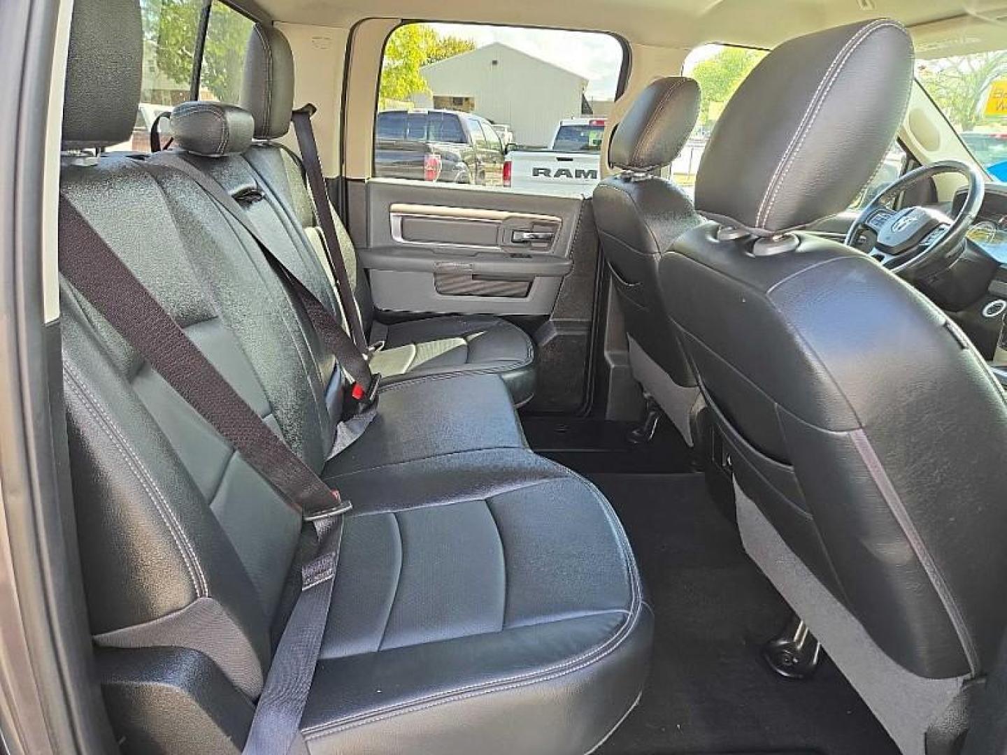 2018 GRAY /BLACK RAM 1500 SLT Crew Cab SWB 4WD (1C6RR7LM2JS) with an 3.0L V6 DIESEL engine, 8A transmission, located at 3304 Woodville Road, Northwood, OH, 43619, (419) 210-8019, 41.612694, -83.480743 - Your #1 Destination for Auto Loans and mdash;No Matter Your Credit!At our dealership, we believe everyone deserves the opportunity to drive their dream car and mdash;whether you have good credit, bad credit, or no credit at all. With a wide selection of hundreds of cars, trucks, and SUVs, you'll fin - Photo#14