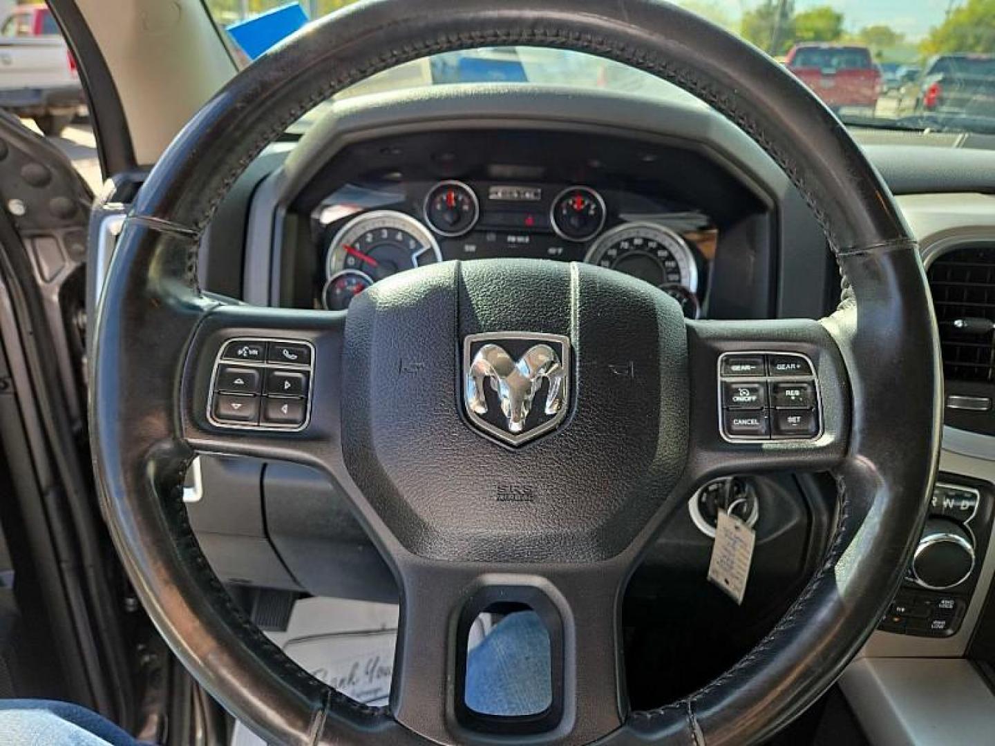 2018 GRAY /BLACK RAM 1500 SLT Crew Cab SWB 4WD (1C6RR7LM2JS) with an 3.0L V6 DIESEL engine, 8A transmission, located at 3304 Woodville Road, Northwood, OH, 43619, (419) 210-8019, 41.612694, -83.480743 - Your #1 Destination for Auto Loans and mdash;No Matter Your Credit!At our dealership, we believe everyone deserves the opportunity to drive their dream car and mdash;whether you have good credit, bad credit, or no credit at all. With a wide selection of hundreds of cars, trucks, and SUVs, you'll fin - Photo#18