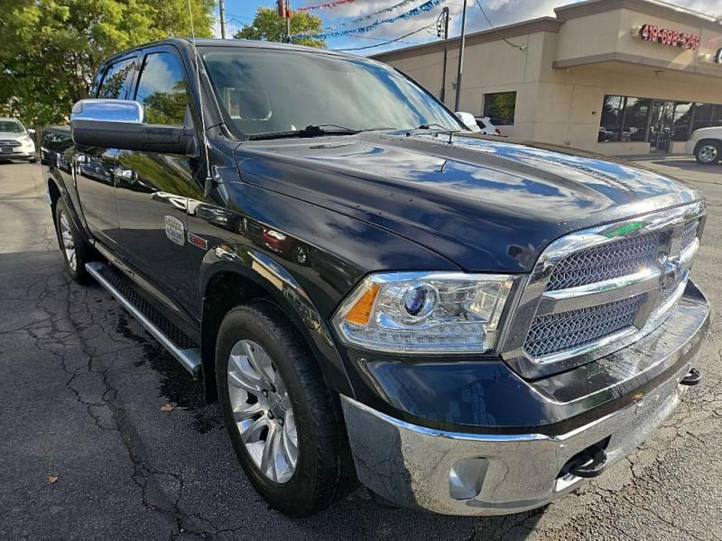 2017 BLACK /BROWN RAM 1500 Longhorn Crew Cab SWB 4WD (1C6RR7PM2HS) with an 3.0L V6 DIESEL engine, 8A transmission, located at 3304 Woodville Road, Northwood, OH, 43619, (419) 210-8019, 41.612694, -83.480743 - Your #1 Destination for Auto Loans and mdash;No Matter Your Credit!At our dealership, we believe everyone deserves the opportunity to drive their dream car and mdash;whether you have good credit, bad credit, or no credit at all. With a wide selection of hundreds of cars, trucks, and SUVs, you'll fin - Photo#6