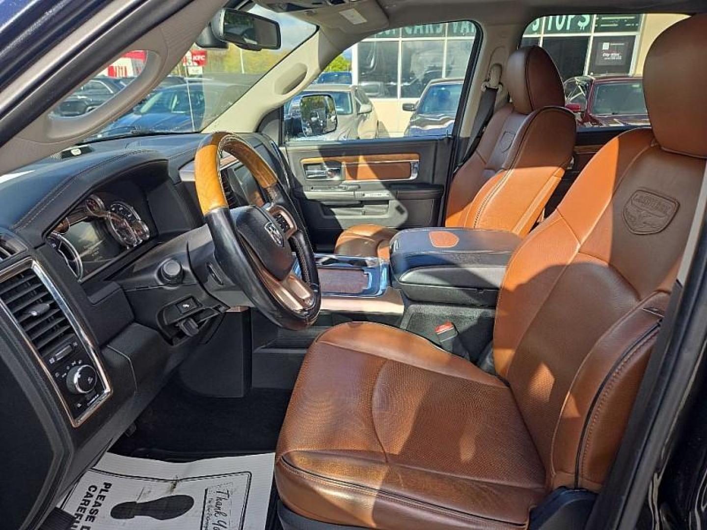 2017 BLACK /BROWN RAM 1500 Longhorn Crew Cab SWB 4WD (1C6RR7PM2HS) with an 3.0L V6 DIESEL engine, 8A transmission, located at 3304 Woodville Road, Northwood, OH, 43619, (419) 210-8019, 41.612694, -83.480743 - Your #1 Destination for Auto Loans and mdash;No Matter Your Credit!At our dealership, we believe everyone deserves the opportunity to drive their dream car and mdash;whether you have good credit, bad credit, or no credit at all. With a wide selection of hundreds of cars, trucks, and SUVs, you'll fin - Photo#9