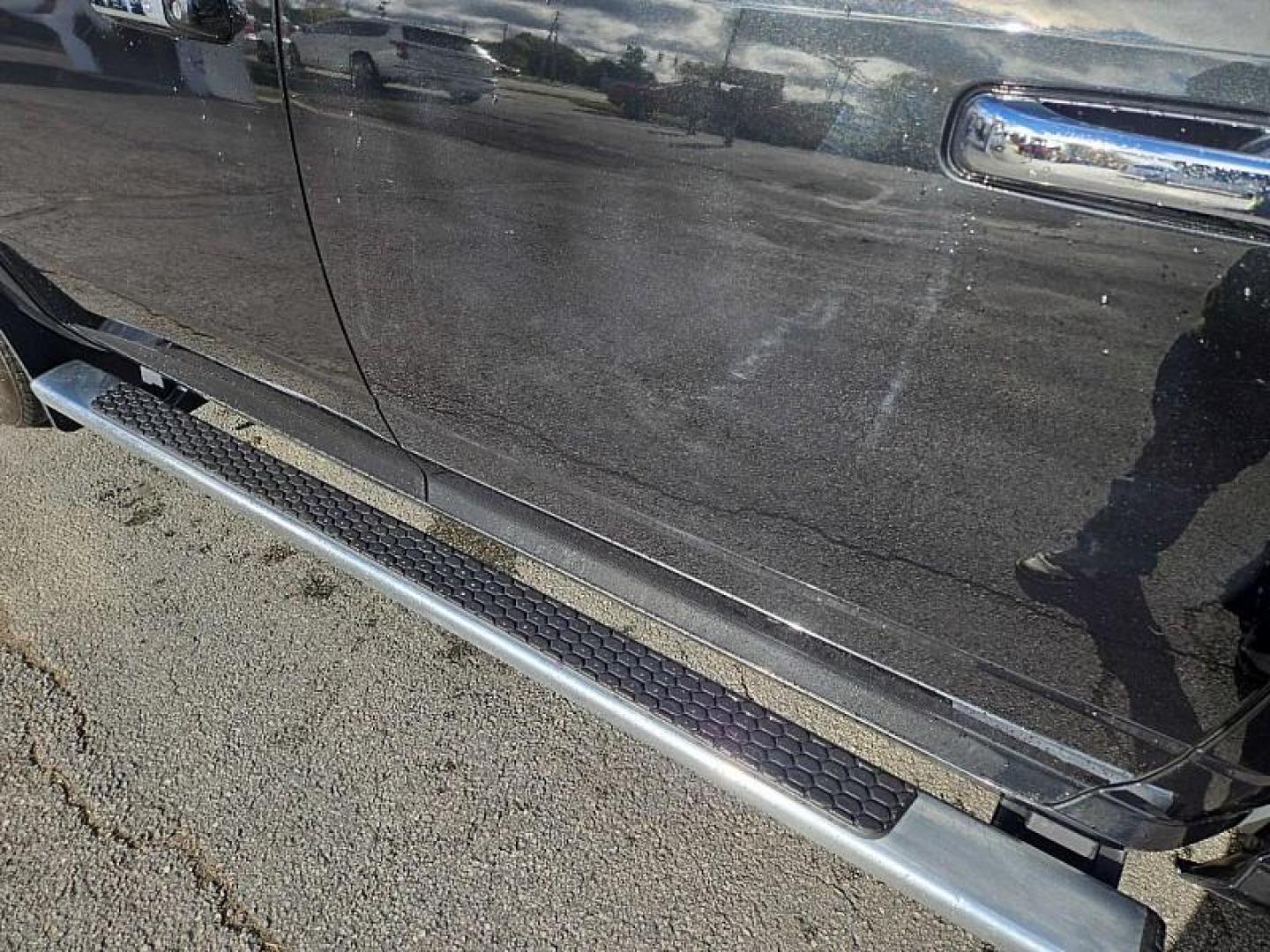 2017 BLACK /BROWN RAM 1500 Longhorn Crew Cab SWB 4WD (1C6RR7PM2HS) with an 3.0L V6 DIESEL engine, 8A transmission, located at 3304 Woodville Road, Northwood, OH, 43619, (419) 210-8019, 41.612694, -83.480743 - Your #1 Destination for Auto Loans and mdash;No Matter Your Credit!At our dealership, we believe everyone deserves the opportunity to drive their dream car and mdash;whether you have good credit, bad credit, or no credit at all. With a wide selection of hundreds of cars, trucks, and SUVs, you'll fin - Photo#12