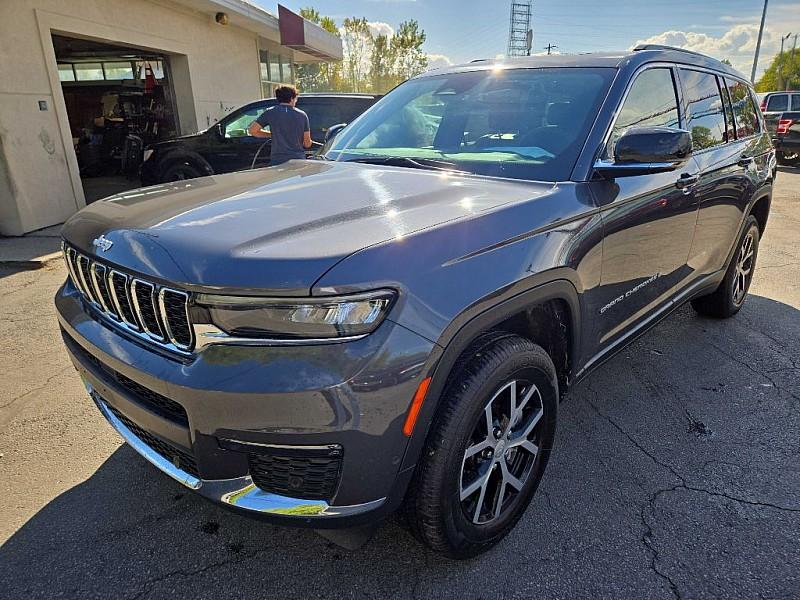 photo of 2024 Jeep Grand Cherokee L Limited 4WD