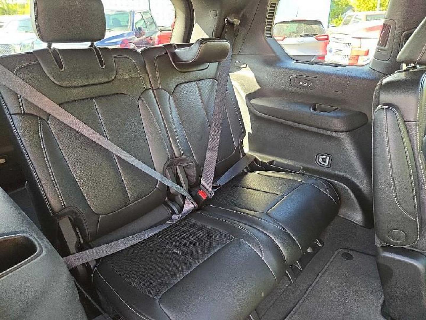 2024 BLACK /BLACK Jeep Grand Cherokee L Limited 4WD (1C4RJKBG6R8) with an 3.6L V6 DOHC 24V engine, 8A transmission, located at 3304 Woodville Road, Northwood, OH, 43619, (419) 210-8019, 41.612694, -83.480743 - Your #1 Destination for Auto Loans and mdash;No Matter Your Credit!At our dealership, we believe everyone deserves the opportunity to drive their dream car and mdash;whether you have good credit, bad credit, or no credit at all. With a wide selection of hundreds of cars, trucks, and SUVs, you'll fin - Photo#16