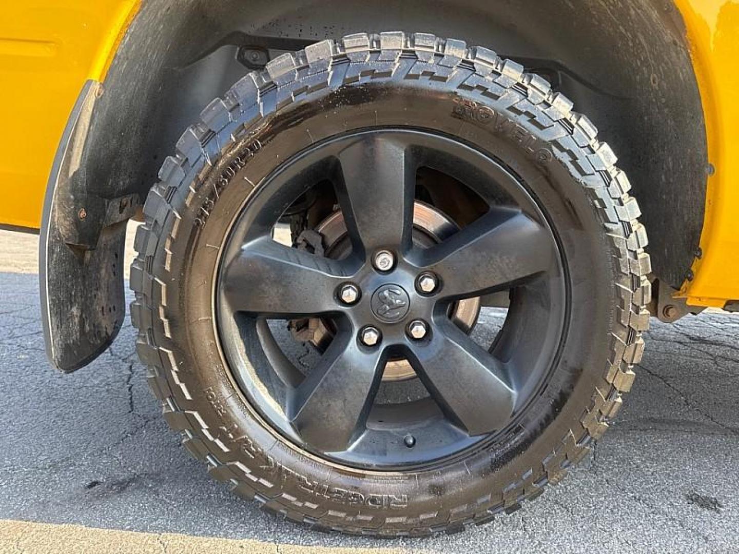 2019 YELLOW /BLACK RAM 1500 Tradesman Crew Cab SWB 4WD (1C6RR7KT3KS) with an 5.7L V8 OHV 16V engine, 8A transmission, located at 3304 Woodville Road, Northwood, OH, 43619, (419) 210-8019, 41.612694, -83.480743 - Your #1 Destination for Auto Loans and mdash;No Matter Your Credit!At our dealership, we believe everyone deserves the opportunity to drive their dream car and mdash;whether you have good credit, bad credit, or no credit at all. With a wide selection of hundreds of cars, trucks, and SUVs, you'll fin - Photo#16