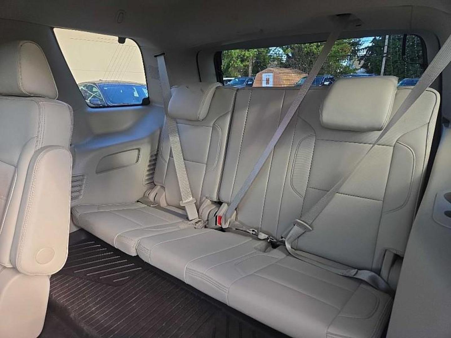 2018 WHITE /BEIGE GMC Yukon Denali 4WD (1GKS2CKJXJR) with an 6.2L V8 OHV 16V engine, 10A transmission, located at 3304 Woodville Road, Northwood, OH, 43619, (419) 210-8019, 41.612694, -83.480743 - Your #1 Destination for Auto Loans and mdash;No Matter Your Credit!At our dealership, we believe everyone deserves the opportunity to drive their dream car and mdash;whether you have good credit, bad credit, or no credit at all. With a wide selection of hundreds of cars, trucks, and SUVs, you'll fin - Photo#12