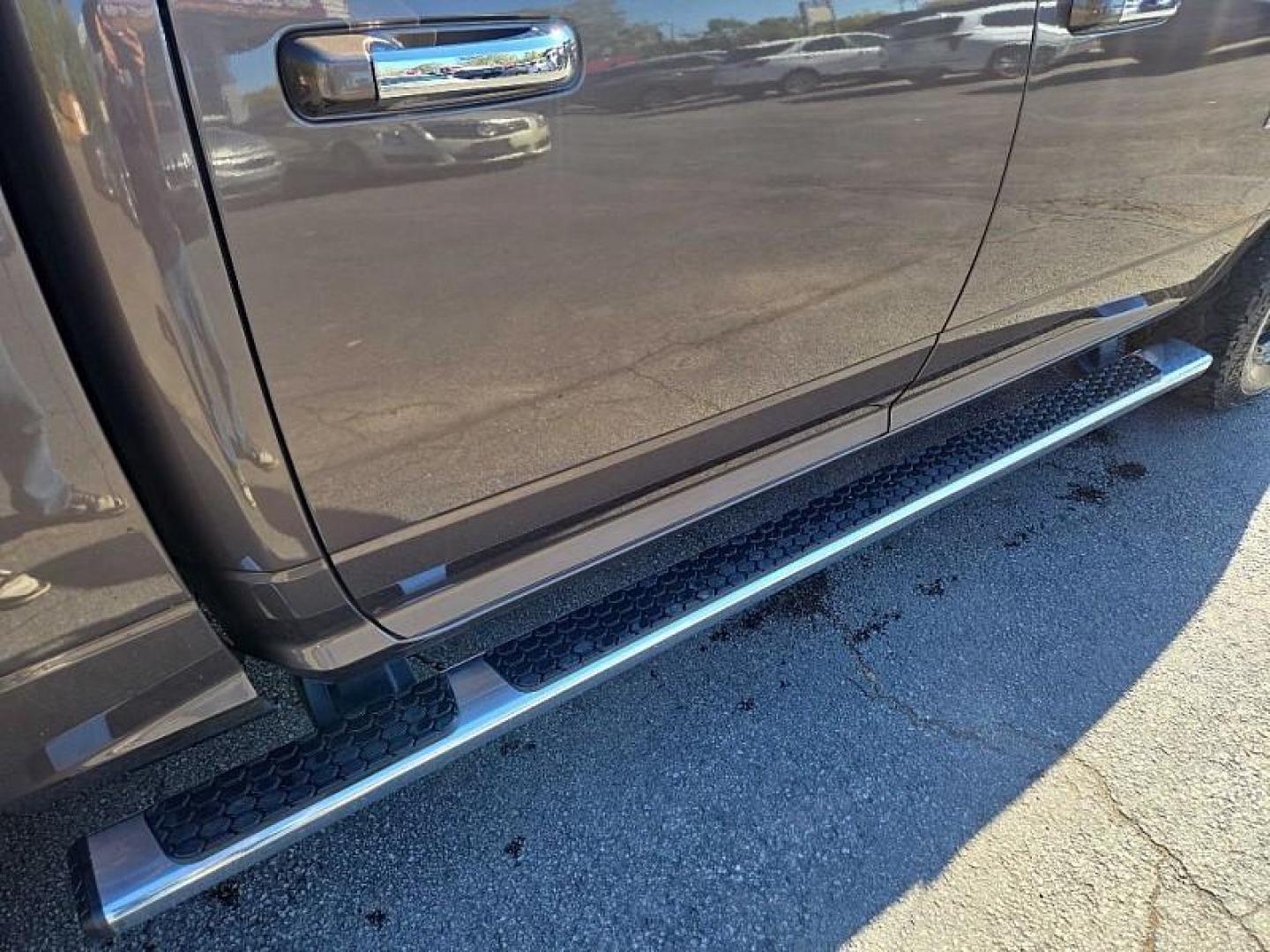 2018 BROWN /BLACK RAM 1500 SLT Crew Cab SWB 4WD (1C6RR7LM7JS) with an 3.0L V6 DIESEL engine, 8A transmission, located at 3304 Woodville Road, Northwood, OH, 43619, (419) 210-8019, 41.612694, -83.480743 - Your #1 Destination for Auto Loans and mdash;No Matter Your Credit!At our dealership, we believe everyone deserves the opportunity to drive their dream car and mdash;whether you have good credit, bad credit, or no credit at all. With a wide selection of hundreds of cars, trucks, and SUVs, you'll fin - Photo#12