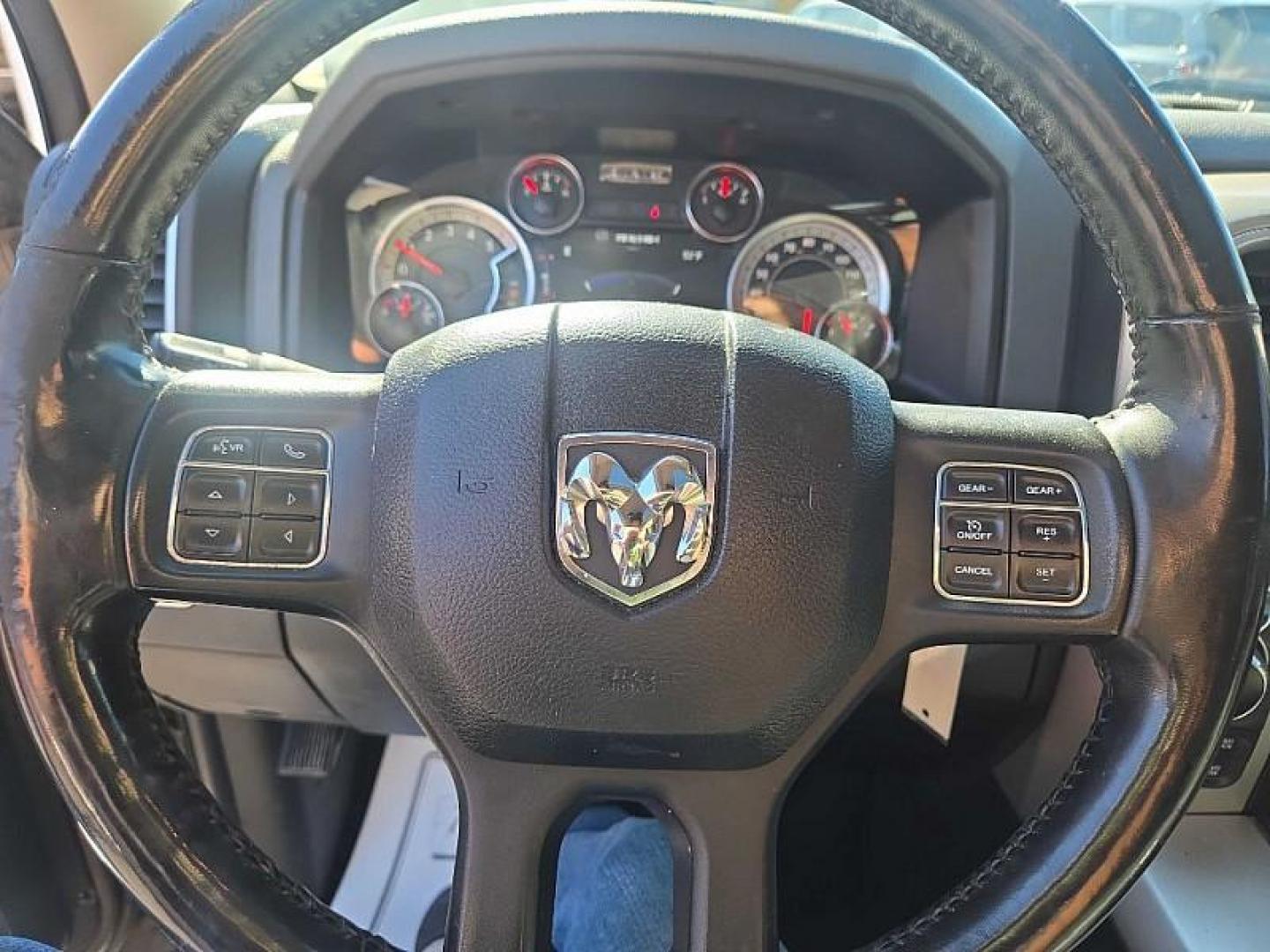 2018 BROWN /BLACK RAM 1500 SLT Crew Cab SWB 4WD (1C6RR7LM7JS) with an 3.0L V6 DIESEL engine, 8A transmission, located at 3304 Woodville Road, Northwood, OH, 43619, (419) 210-8019, 41.612694, -83.480743 - Your #1 Destination for Auto Loans and mdash;No Matter Your Credit!At our dealership, we believe everyone deserves the opportunity to drive their dream car and mdash;whether you have good credit, bad credit, or no credit at all. With a wide selection of hundreds of cars, trucks, and SUVs, you'll fin - Photo#19