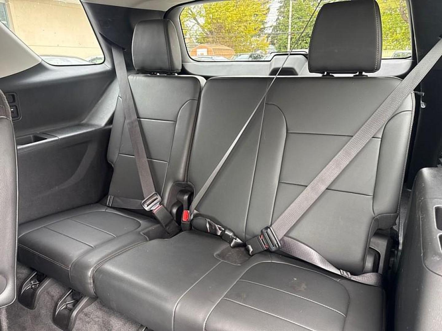 2020 RED /BLACK Chevrolet Traverse LT Leather FWD (1GNERHKW0LJ) with an 3.6L V6 DOHC 24V engine, 9A transmission, located at 3304 Woodville Road, Northwood, OH, 43619, (419) 210-8019, 41.612694, -83.480743 - Your #1 Destination for Auto Loans and mdash;No Matter Your Credit!At our dealership, we believe everyone deserves the opportunity to drive their dream car and mdash;whether you have good credit, bad credit, or no credit at all. With a wide selection of hundreds of cars, trucks, and SUVs, you'll fin - Photo#12