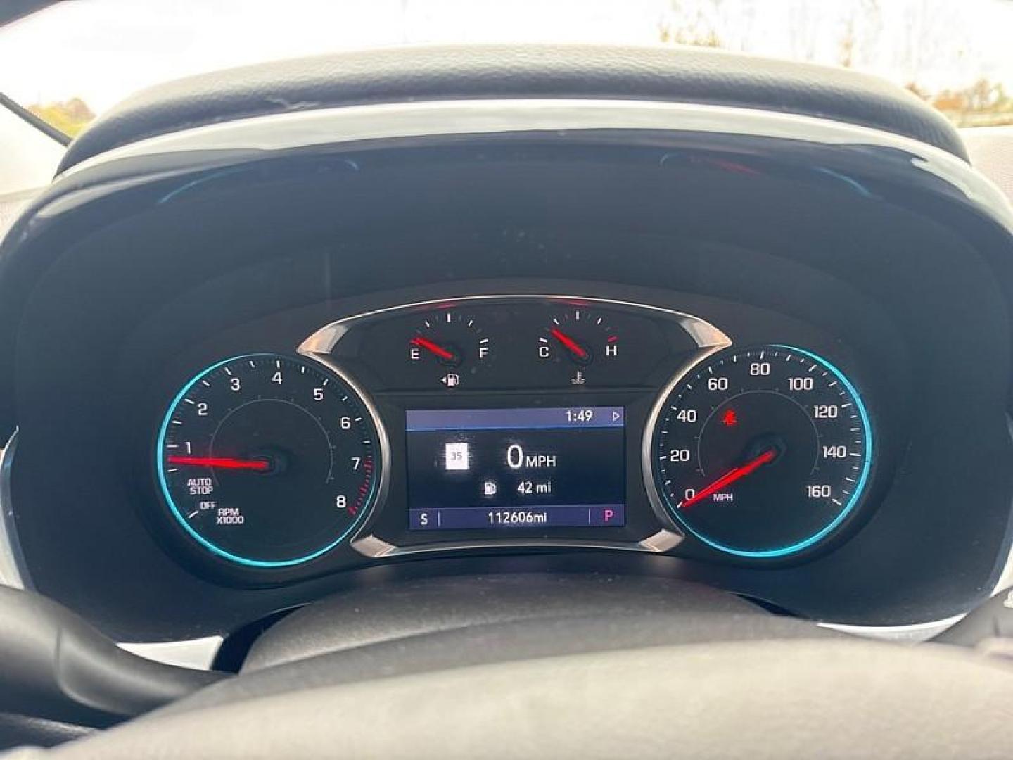 2020 RED /BLACK Chevrolet Traverse LT Leather FWD (1GNERHKW0LJ) with an 3.6L V6 DOHC 24V engine, 9A transmission, located at 3304 Woodville Road, Northwood, OH, 43619, (419) 210-8019, 41.612694, -83.480743 - Your #1 Destination for Auto Loans and mdash;No Matter Your Credit!At our dealership, we believe everyone deserves the opportunity to drive their dream car and mdash;whether you have good credit, bad credit, or no credit at all. With a wide selection of hundreds of cars, trucks, and SUVs, you'll fin - Photo#20