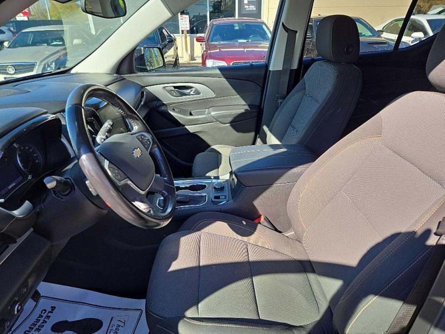 2021 BLACK /BLACK Chevrolet Traverse LT Cloth AWD (1GNEVGKW7MJ) with an 3.6L V6 DOHC 24V engine, 9A transmission, located at 3304 Woodville Road, Northwood, OH, 43619, (419) 210-8019, 41.612694, -83.480743 - Photo#30