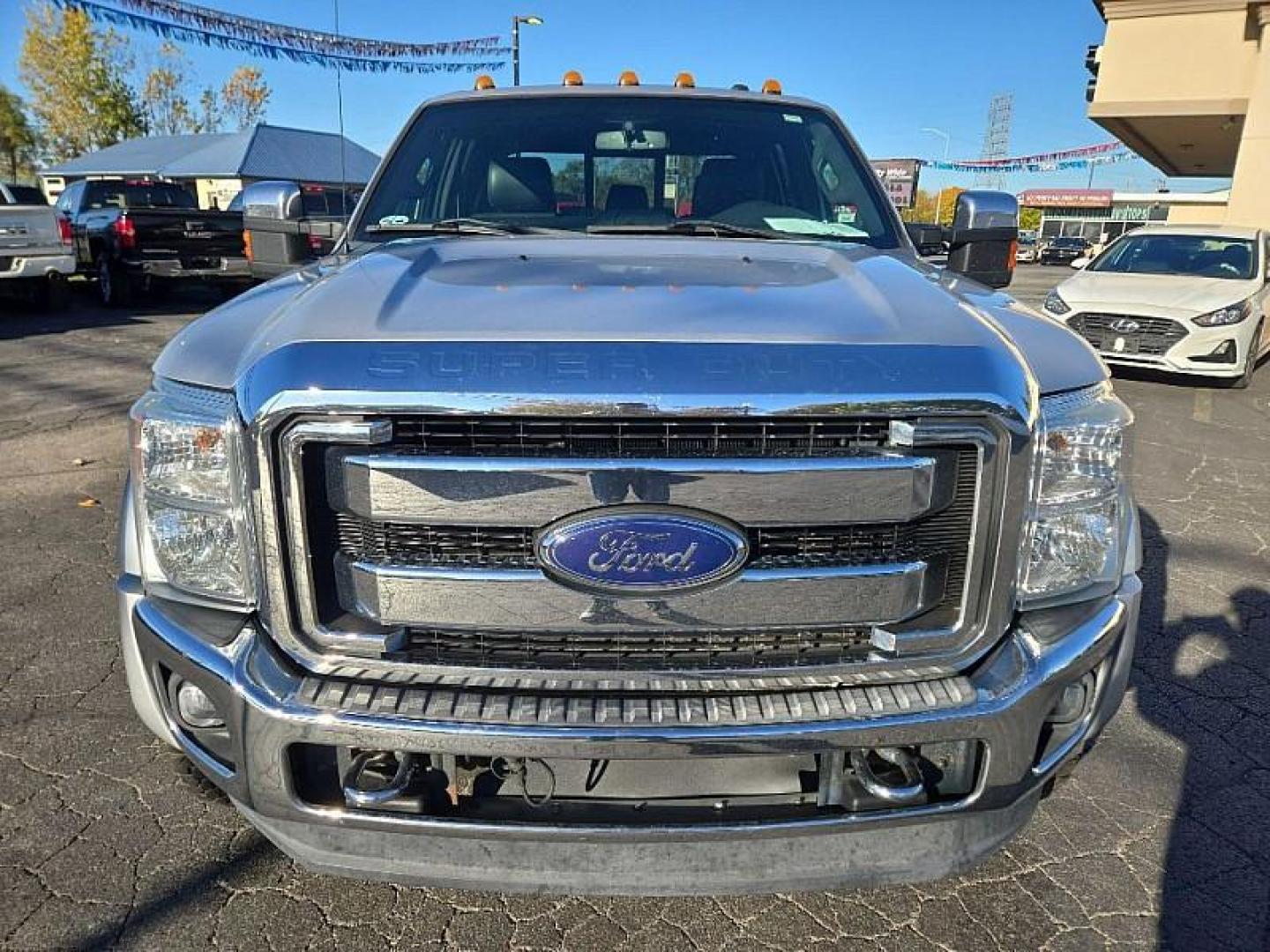 2015 SILVER /BLACK Ford F-350 SD King Ranch Crew Cab Long Bed DRW 4WD (1FT8W3DT0FE) with an 6.7L V8 OHV 16V DIESEL engine, 6-Speed Automatic transmission, located at 3304 Woodville Road, Northwood, OH, 43619, (419) 210-8019, 41.612694, -83.480743 - Photo#5