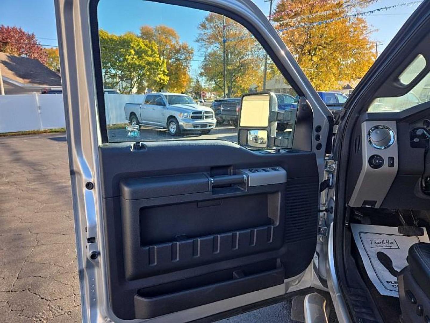2015 SILVER /BLACK Ford F-350 SD King Ranch Crew Cab Long Bed DRW 4WD (1FT8W3DT0FE) with an 6.7L V8 OHV 16V DIESEL engine, 6-Speed Automatic transmission, located at 3304 Woodville Road, Northwood, OH, 43619, (419) 210-8019, 41.612694, -83.480743 - Photo#8