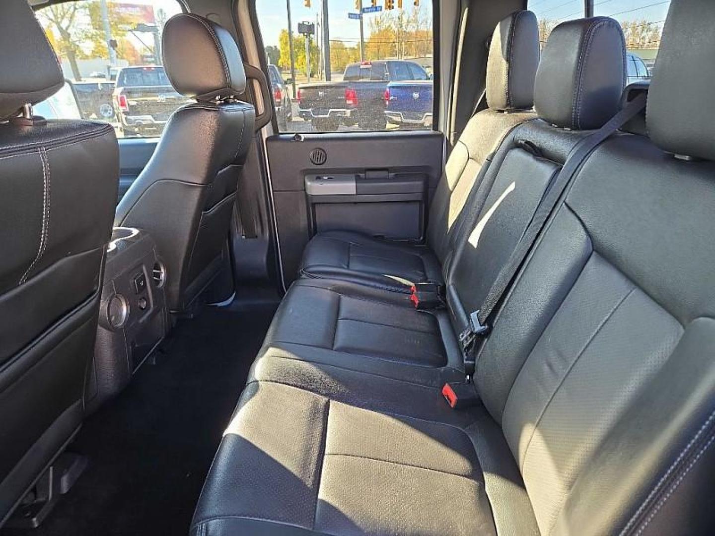 2015 SILVER /BLACK Ford F-350 SD King Ranch Crew Cab Long Bed DRW 4WD (1FT8W3DT0FE) with an 6.7L V8 OHV 16V DIESEL engine, 6-Speed Automatic transmission, located at 3304 Woodville Road, Northwood, OH, 43619, (419) 210-8019, 41.612694, -83.480743 - Photo#11