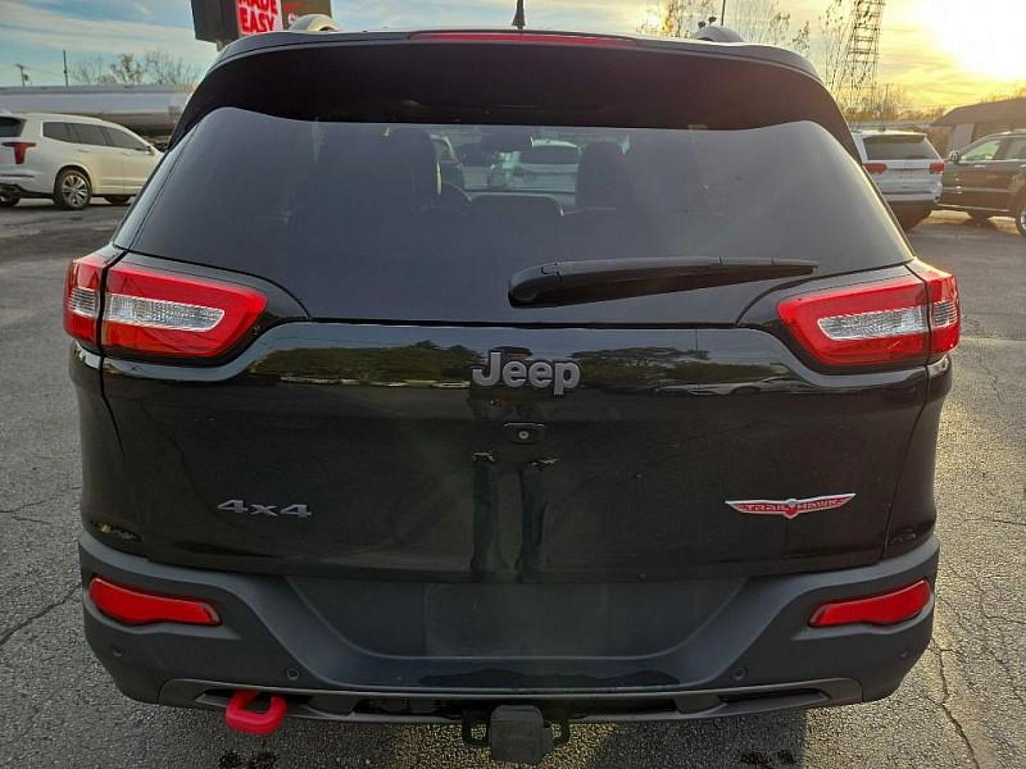 2015 BLACK /BLACK Jeep Cherokee Trailhawk 4WD (1C4PJMBS4FW) with an 3.2L V6 DOHC 24V engine, 9-Speed Automatic transmission, located at 3304 Woodville Road, Northwood, OH, 43619, (419) 210-8019, 41.612694, -83.480743 - Your #1 Destination for Auto Loans and mdash;No Matter Your Credit!At our dealership, we believe everyone deserves the opportunity to drive their dream car and mdash;whether you have good credit, bad credit, or no credit at all. With a wide selection of hundreds of cars, trucks, and SUVs, you'll fin - Photo#3
