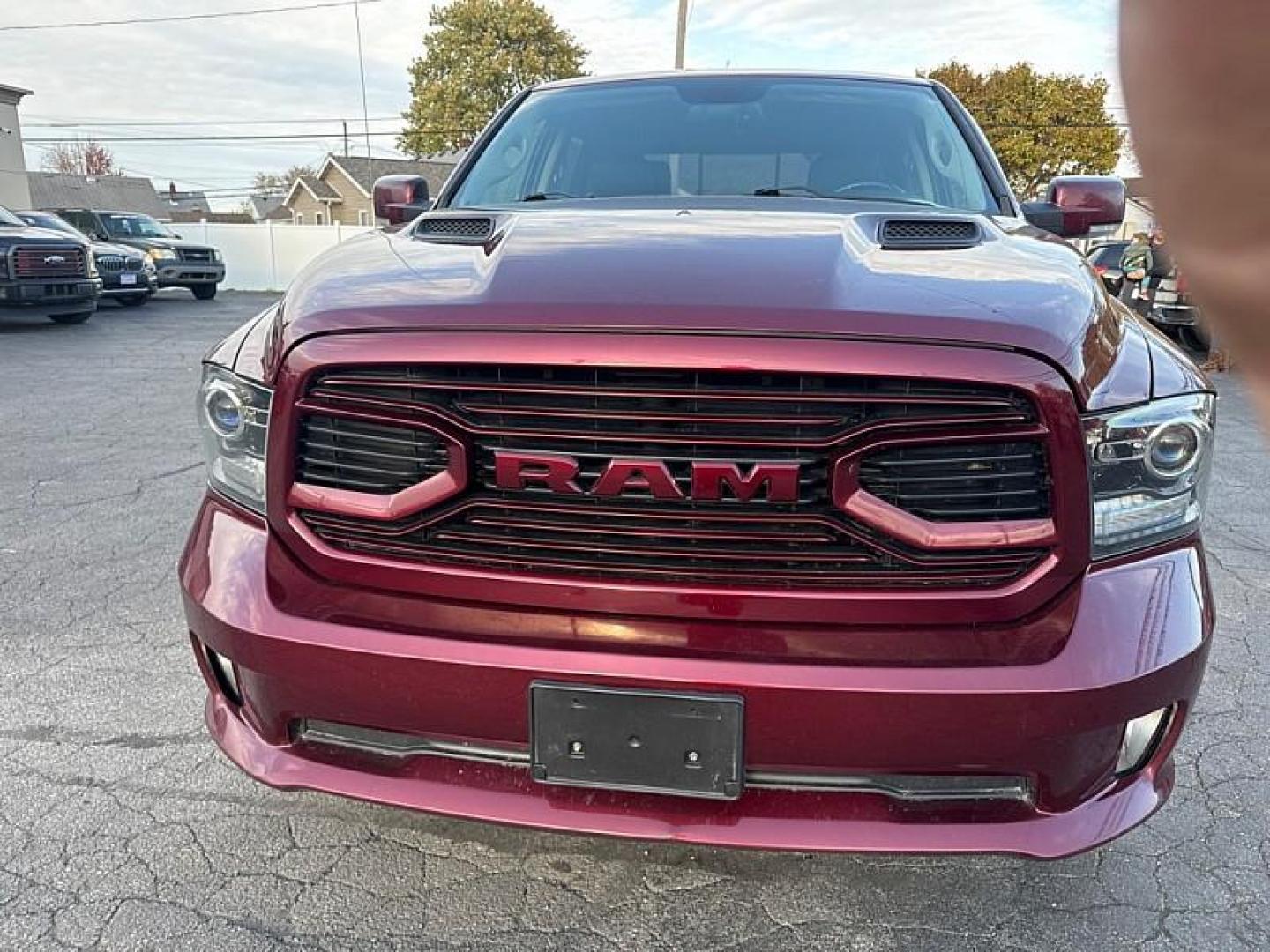 2018 MAROON /BLACK RAM 1500 Sport Crew Cab SWB 4WD (1C6RR7MTXJS) with an 5.7L V8 OHV 16V engine, 8A transmission, located at 3304 Woodville Road, Northwood, OH, 43619, (419) 210-8019, 41.612694, -83.480743 - Your #1 Destination for Auto Loans and mdash;No Matter Your Credit!At our dealership, we believe everyone deserves the opportunity to drive their dream car and mdash;whether you have good credit, bad credit, or no credit at all. With a wide selection of hundreds of cars, trucks, and SUVs, you'll fin - Photo#7