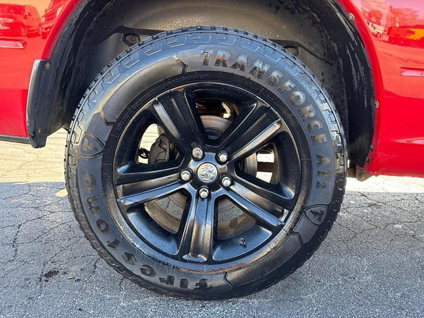 2015 RED /BLACK RAM 1500 Sport Quad Cab 4WD (1C6RR7HT0FS) with an 5.7L V8 OHV 16V engine, 6-Speed Automatic transmission, located at 3304 Woodville Road, Northwood, OH, 43619, (419) 210-8019, 41.612694, -83.480743 - Your #1 Destination for Auto Loans and mdash;No Matter Your Credit!At our dealership, we believe everyone deserves the opportunity to drive their dream car and mdash;whether you have good credit, bad credit, or no credit at all. With a wide selection of hundreds of cars, trucks, and SUVs, you'll fin - Photo#16