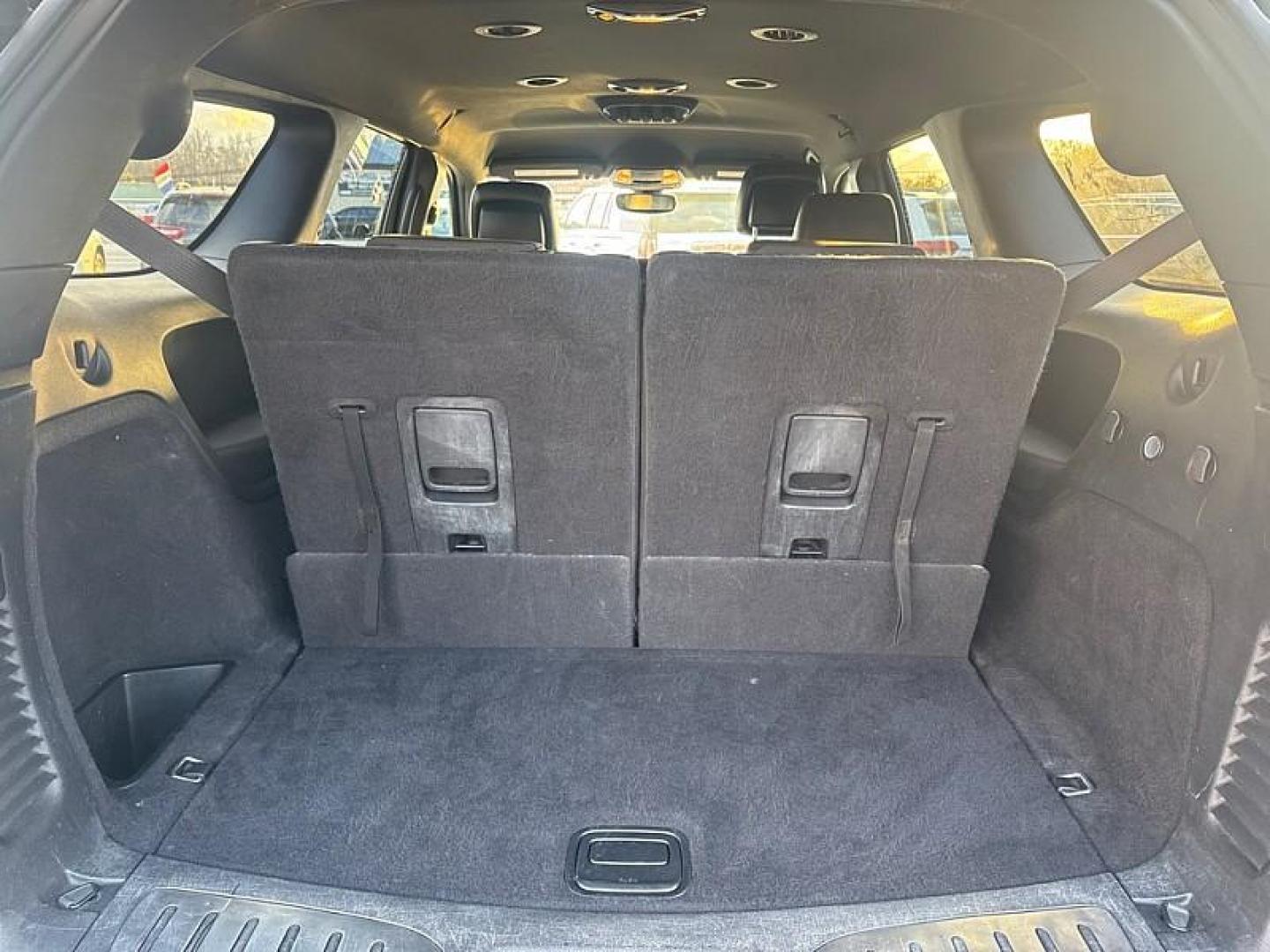 2018 BLACK /BLACK Dodge Durango R/T AWD (1C4SDJCT4JC) with an 5.7L V8 OHV 16V engine, 8A transmission, located at 3304 Woodville Road, Northwood, OH, 43619, (419) 210-8019, 41.612694, -83.480743 - Your #1 Destination for Auto Loans and mdash;No Matter Your Credit!At our dealership, we believe everyone deserves the opportunity to drive their dream car and mdash;whether you have good credit, bad credit, or no credit at all. With a wide selection of hundreds of cars, trucks, and SUVs, you'll fin - Photo#13