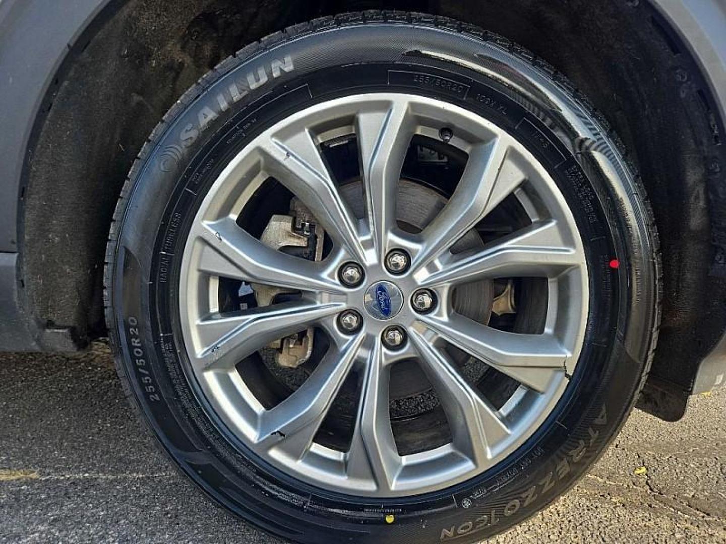 2021 SILVER /BLACK Ford Explorer XLT AWD (1FMSK8DH0MG) with an 2.3L L4 DOHC 16V engine, 10A transmission, located at 3304 Woodville Road, Northwood, OH, 43619, (419) 210-8019, 41.612694, -83.480743 - Your #1 Destination for Auto Loans and mdash;No Matter Your Credit!At our dealership, we believe everyone deserves the opportunity to drive their dream car and mdash;whether you have good credit, bad credit, or no credit at all. With a wide selection of hundreds of cars, trucks, and SUVs, you'll fin - Photo#52