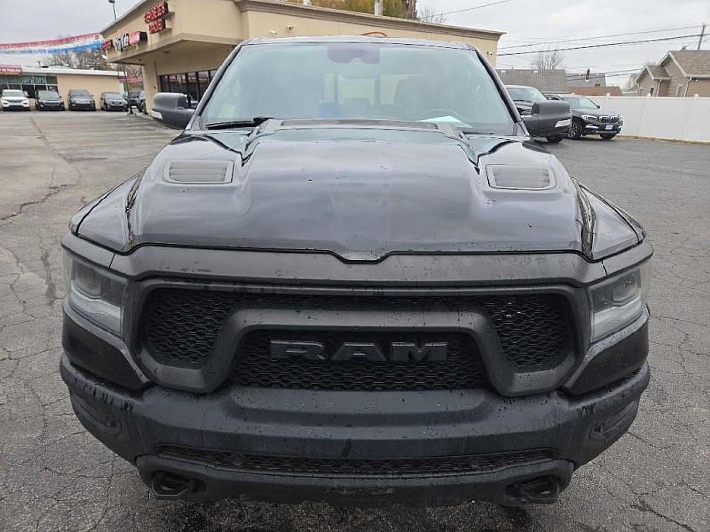 2022 BLACK RAM 1500 Rebel Crew Cab SB 4WD (1C6SRFLT2NN) with an 5.7L V8 OHV 16V engine, 8A transmission, located at 3304 Woodville Road, Northwood, OH, 43619, (419) 210-8019, 41.612694, -83.480743 - Your #1 Destination for Auto Loans and mdash;No Matter Your Credit!At our dealership, we believe everyone deserves the opportunity to drive their dream car and mdash;whether you have good credit, bad credit, or no credit at all. With a wide selection of hundreds of cars, trucks, and SUVs, you'll fin - Photo#7