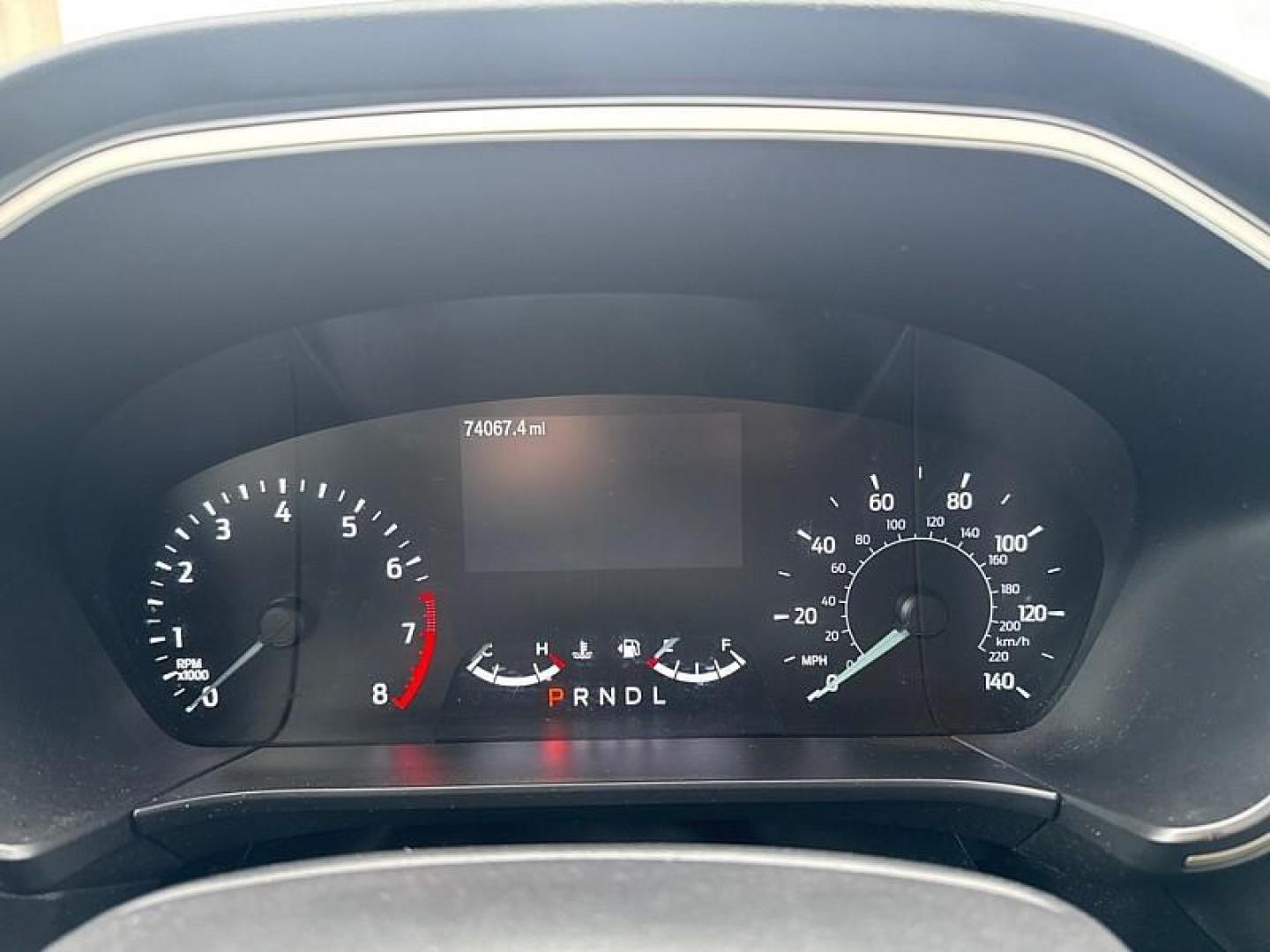 2020 GREEN /BLACK Ford Escape SE AWD (1FMCU9G66LU) with an 1.5L L3 engine, 6A transmission, located at 3304 Woodville Road, Northwood, OH, 43619, (419) 210-8019, 41.612694, -83.480743 - Your #1 Destination for Auto Loans and mdash;No Matter Your Credit!At our dealership, we believe everyone deserves the opportunity to drive their dream car and mdash;whether you have good credit, bad credit, or no credit at all. With a wide selection of hundreds of cars, trucks, and SUVs, you'll fin - Photo#18