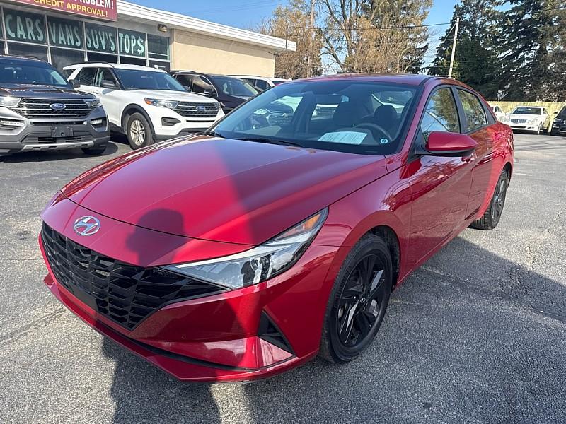 photo of 2021 Hyundai Elantra SEL
