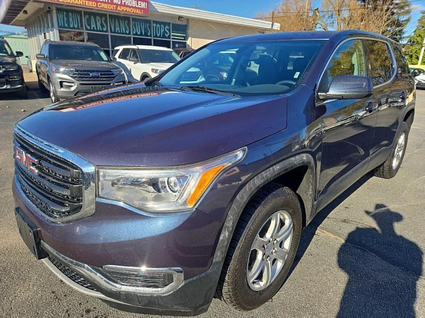 2019 BLUE /BLACK GMC Acadia SLE-1 AWD (1GKKNRLS7KZ) with an 3.6L V6 DOHC 24V engine, 6A transmission, located at 3304 Woodville Road, Northwood, OH, 43619, (419) 210-8019, 41.612694, -83.480743 - Your #1 Destination for Auto Loans and mdash;No Matter Your Credit!At our dealership, we believe everyone deserves the opportunity to drive their dream car and mdash;whether you have good credit, bad credit, or no credit at all. With a wide selection of hundreds of cars, trucks, and SUVs, you'll fin - Photo#1