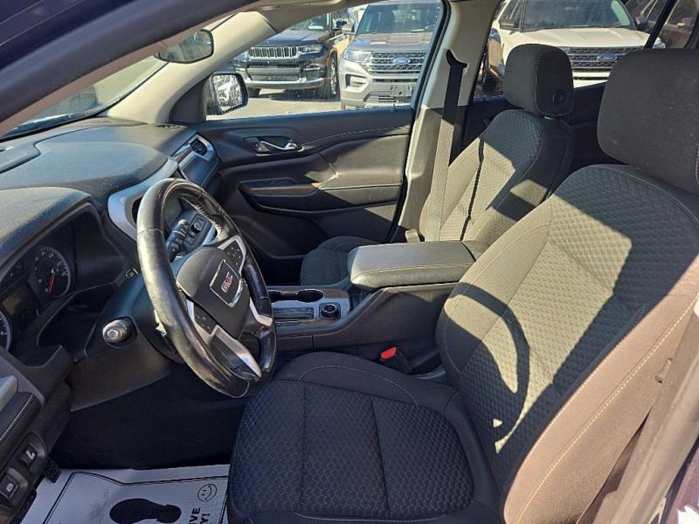 2019 BLUE /BLACK GMC Acadia SLE-1 AWD (1GKKNRLS7KZ) with an 3.6L V6 DOHC 24V engine, 6A transmission, located at 3304 Woodville Road, Northwood, OH, 43619, (419) 210-8019, 41.612694, -83.480743 - Your #1 Destination for Auto Loans and mdash;No Matter Your Credit!At our dealership, we believe everyone deserves the opportunity to drive their dream car and mdash;whether you have good credit, bad credit, or no credit at all. With a wide selection of hundreds of cars, trucks, and SUVs, you'll fin - Photo#8