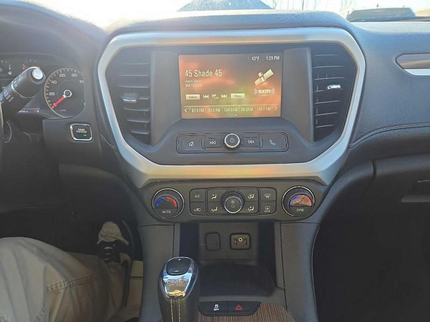 2019 BLUE /BLACK GMC Acadia SLE-1 AWD (1GKKNRLS7KZ) with an 3.6L V6 DOHC 24V engine, 6A transmission, located at 3304 Woodville Road, Northwood, OH, 43619, (419) 210-8019, 41.612694, -83.480743 - Your #1 Destination for Auto Loans and mdash;No Matter Your Credit!At our dealership, we believe everyone deserves the opportunity to drive their dream car and mdash;whether you have good credit, bad credit, or no credit at all. With a wide selection of hundreds of cars, trucks, and SUVs, you'll fin - Photo#22