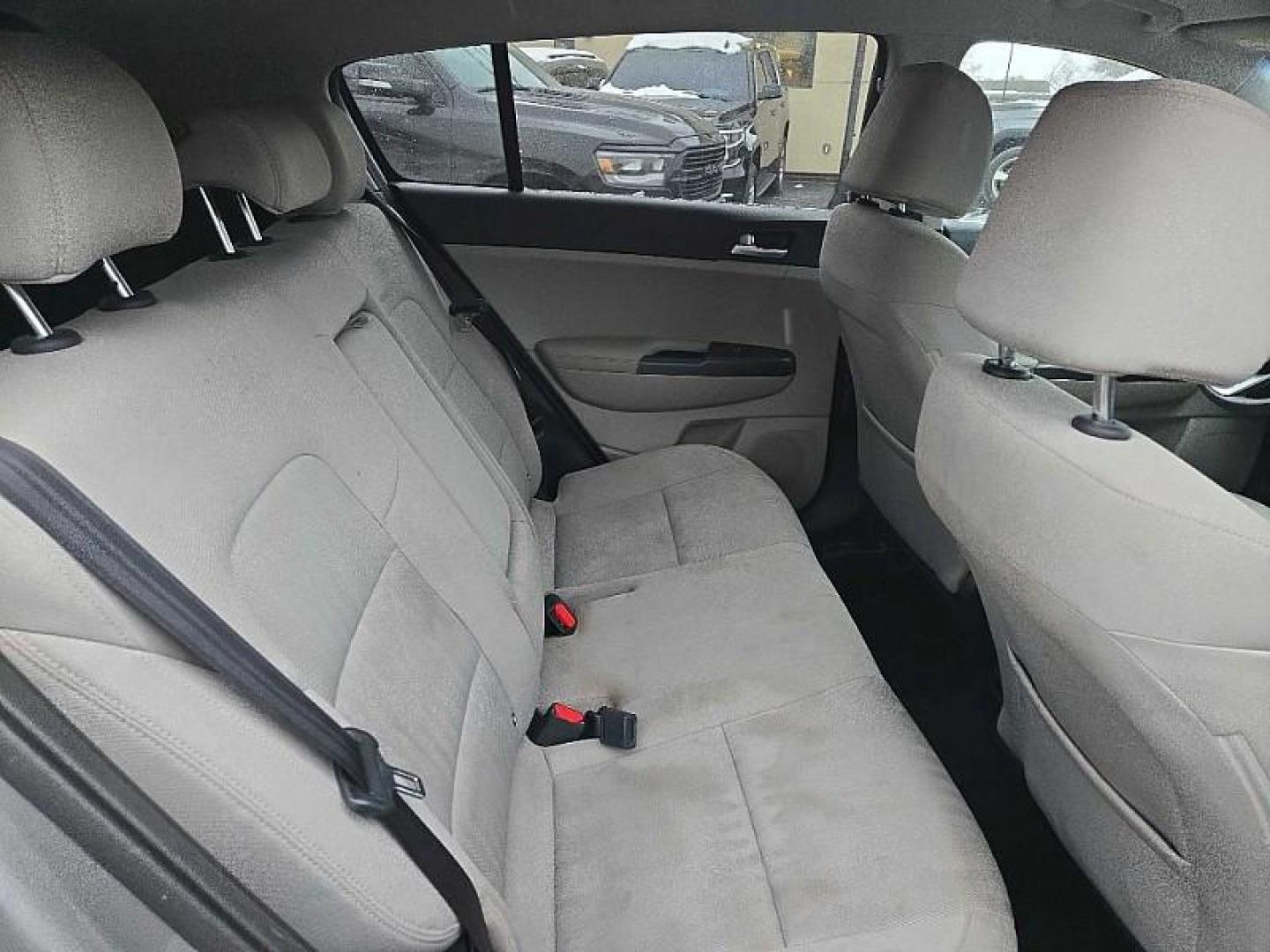 2020 GRAY /GRAY Kia Sportage LX FWD (KNDPM3AC5L7) with an 2.4L V6 DOHC 24V engine, 6A transmission, located at 3304 Woodville Road, Northwood, OH, 43619, (419) 210-8019, 41.612694, -83.480743 - Your #1 Destination for Auto Loans and mdash;No Matter Your Credit!At our dealership, we believe everyone deserves the opportunity to drive their dream car and mdash;whether you have good credit, bad credit, or no credit at all. With a wide selection of hundreds of cars, trucks, and SUVs, you'll fin - Photo#13