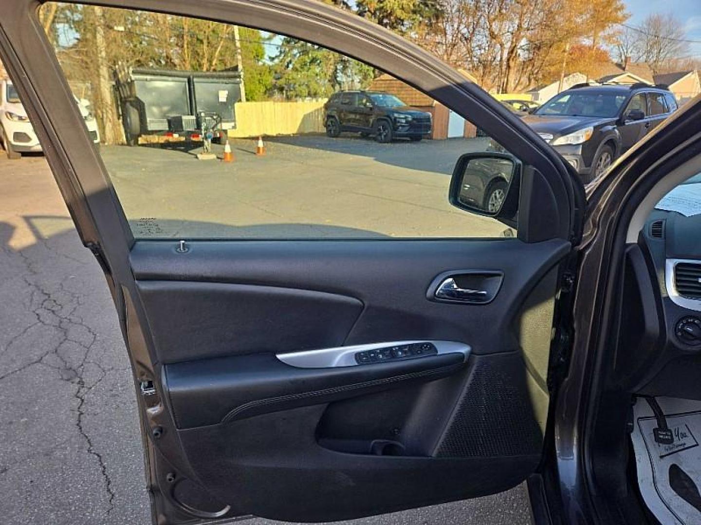 2020 GRAY /BLACK Dodge Journey SE Value (3C4PDCAB0LT) with an 2.4L L4 DOHC 16V engine, 6A transmission, located at 3304 Woodville Road, Northwood, OH, 43619, (419) 210-8019, 41.612694, -83.480743 - Your #1 Destination for Auto Loans and mdash;No Matter Your Credit!At our dealership, we believe everyone deserves the opportunity to drive their dream car and mdash;whether you have good credit, bad credit, or no credit at all. With a wide selection of hundreds of cars, trucks, and SUVs, you'll fin - Photo#8