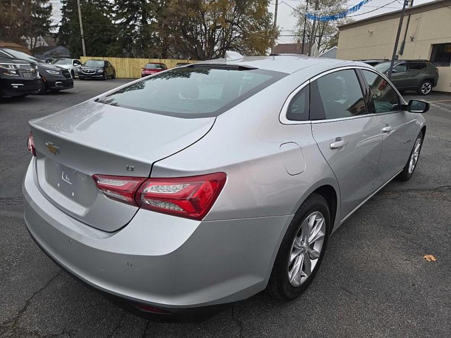 2020 SILVER /BLACK Chevrolet Malibu LT (1G1ZD5ST3LF) with an 1.5L L4 DOHC 16V engine, 6A transmission, located at 3304 Woodville Road, Northwood, OH, 43619, (419) 210-8019, 41.612694, -83.480743 - Photo#1