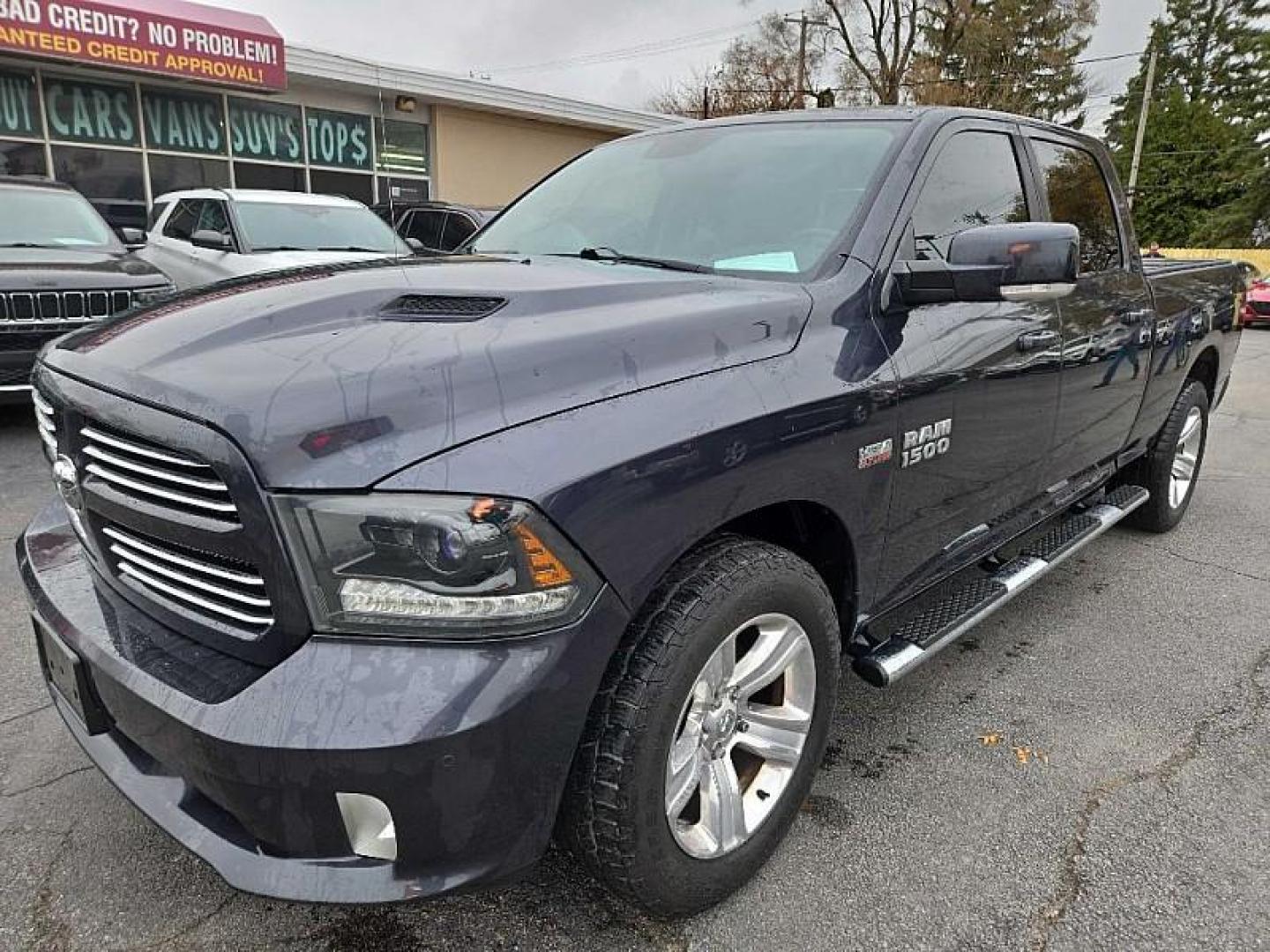 2015 GRAY /BLACK RAM 1500 Sport Crew Cab LWB 4WD (1C6RR7UT6FS) with an 5.7L V8 OHV 16V engine, 6-Speed Automatic transmission, located at 3304 Woodville Road, Northwood, OH, 43619, (419) 210-8019, 41.612694, -83.480743 - Photo#25