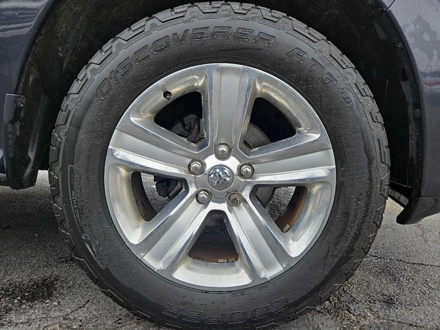 2015 GRAY /BLACK RAM 1500 Sport Crew Cab LWB 4WD (1C6RR7UT6FS) with an 5.7L V8 OHV 16V engine, 6-Speed Automatic transmission, located at 3304 Woodville Road, Northwood, OH, 43619, (419) 210-8019, 41.612694, -83.480743 - Photo#88