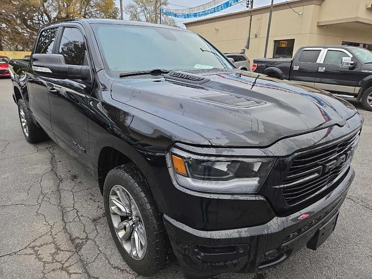2019 BLACK /BLACK RAM 1500 Rebel Crew Cab SB 4WD (1C6SRFLT8KN) with an 5.7L V8 OHV 16V engine, 8A transmission, located at 3304 Woodville Road, Northwood, OH, 43619, (419) 210-8019, 41.612694, -83.480743 - Your #1 Destination for Auto Loans and mdash;No Matter Your Credit!At our dealership, we believe everyone deserves the opportunity to drive their dream car and mdash;whether you have good credit, bad credit, or no credit at all. With a wide selection of hundreds of cars, trucks, and SUVs, you'll fin - Photo#6
