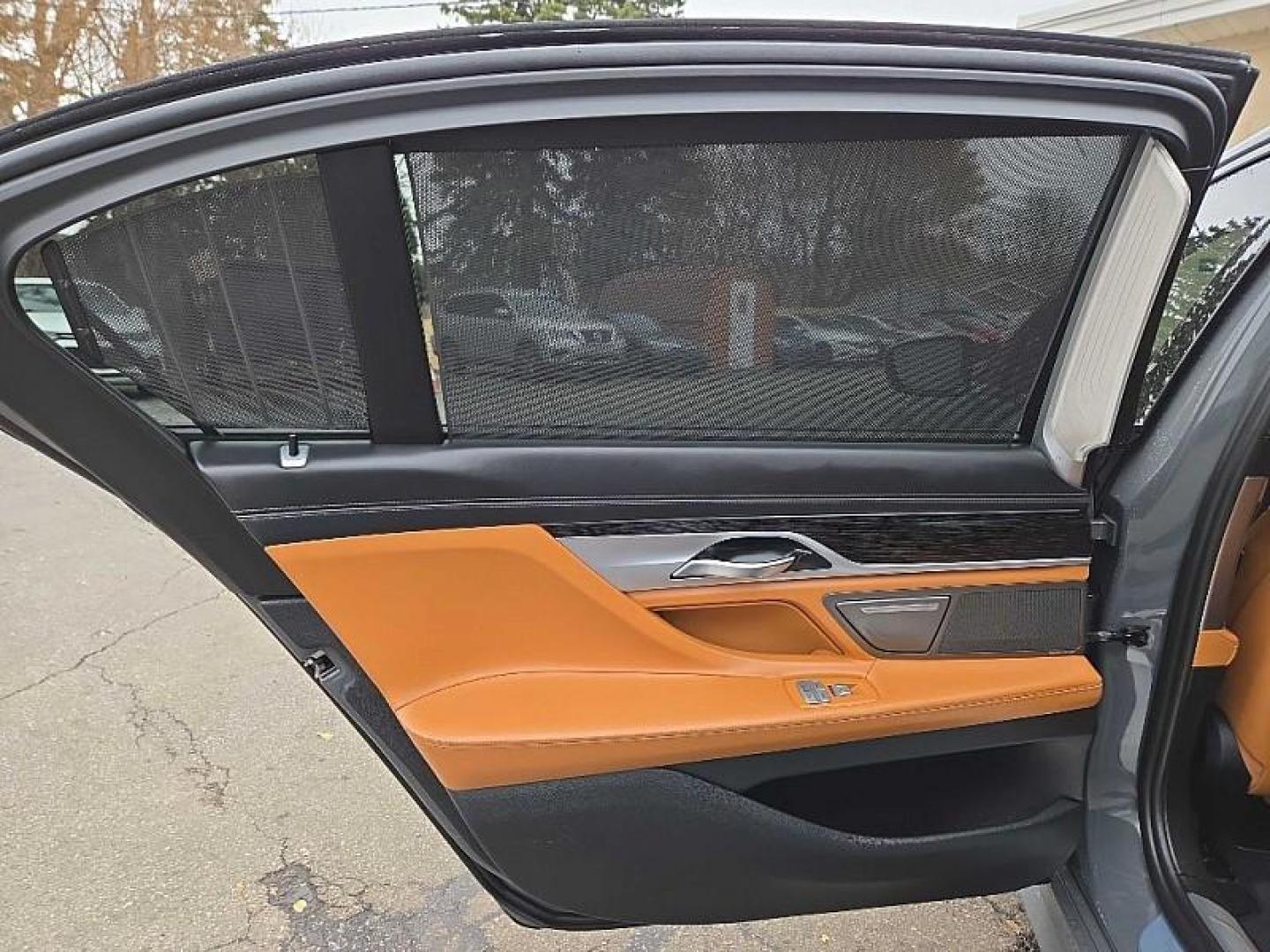 2018 GRAY BMW 7-Series 750i xDrive (WBA7F2C52JB) with an 4.4L V8 DOHC 32V engine, 8A transmission, located at 3304 Woodville Road, Northwood, OH, 43619, (419) 210-8019, 41.612694, -83.480743 - Your #1 Destination for Auto Loans and mdash;No Matter Your Credit!At our dealership, we believe everyone deserves the opportunity to drive their dream car and mdash;whether you have good credit, bad credit, or no credit at all. With a wide selection of hundreds of cars, trucks, and SUVs, you'll fin - Photo#10