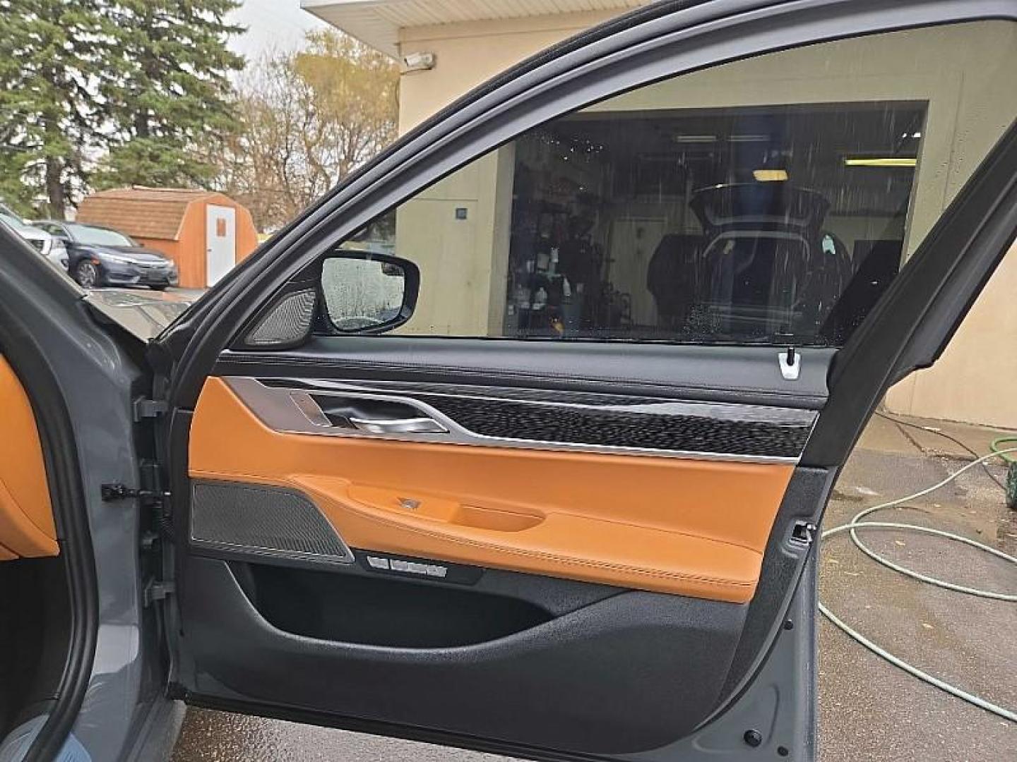 2018 GRAY BMW 7-Series 750i xDrive (WBA7F2C52JB) with an 4.4L V8 DOHC 32V engine, 8A transmission, located at 3304 Woodville Road, Northwood, OH, 43619, (419) 210-8019, 41.612694, -83.480743 - Your #1 Destination for Auto Loans and mdash;No Matter Your Credit!At our dealership, we believe everyone deserves the opportunity to drive their dream car and mdash;whether you have good credit, bad credit, or no credit at all. With a wide selection of hundreds of cars, trucks, and SUVs, you'll fin - Photo#15