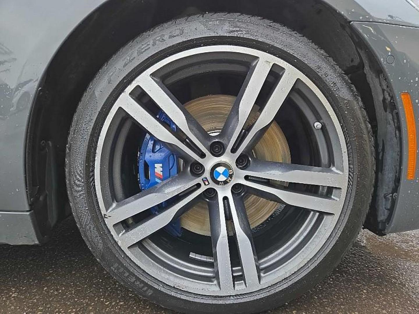 2018 GRAY BMW 7-Series 750i xDrive (WBA7F2C52JB) with an 4.4L V8 DOHC 32V engine, 8A transmission, located at 3304 Woodville Road, Northwood, OH, 43619, (419) 210-8019, 41.612694, -83.480743 - Your #1 Destination for Auto Loans and mdash;No Matter Your Credit!At our dealership, we believe everyone deserves the opportunity to drive their dream car and mdash;whether you have good credit, bad credit, or no credit at all. With a wide selection of hundreds of cars, trucks, and SUVs, you'll fin - Photo#18