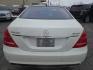 2013 WHITE /BLACK Mercedes-Benz S-Class S550 4-MATIC (WDDNG9EB3DA) with an 5.5L V8 DOHC 32V engine, 7-Speed Automatic transmission, located at 3304 Woodville Road, Northwood, OH, 43619, (419) 210-8019, 41.612694, -83.480743 - Your #1 Destination for Auto Loans and mdash;No Matter Your Credit!At our dealership, we believe everyone deserves the opportunity to drive their dream car and mdash;whether you have good credit, bad credit, or no credit at all. With a wide selection of hundreds of cars, trucks, and SUVs, you'll fin - Photo#3