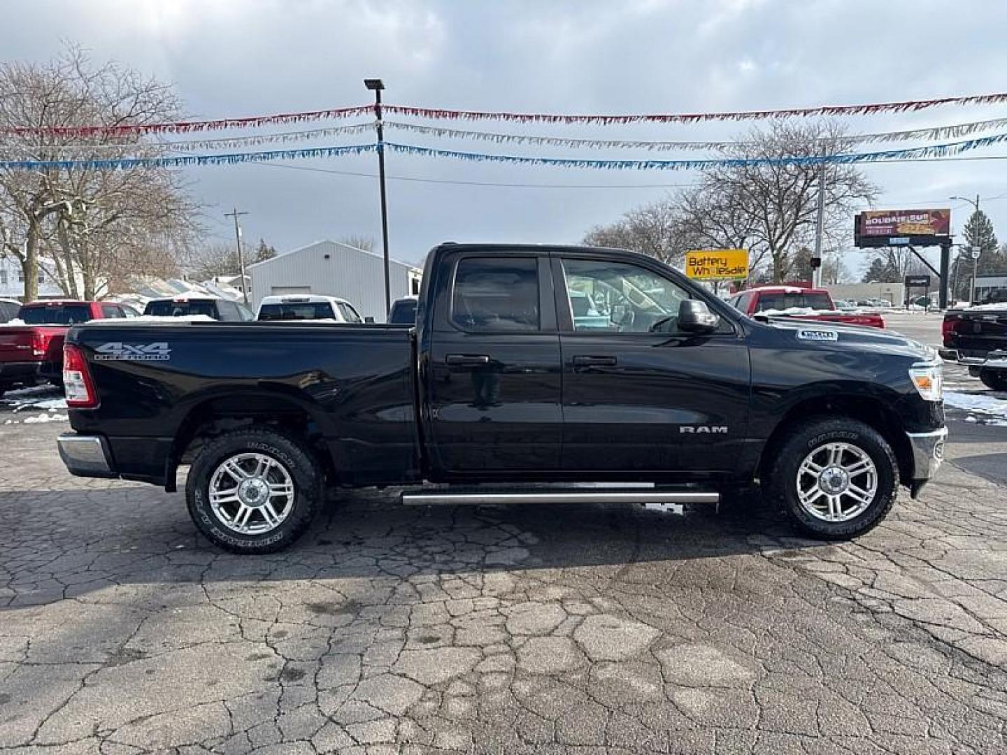 2019 BLACK /BLACK RAM 1500 Tradesman Quad Cab 4WD (1C6SRFCT3KN) with an 3.6L V6 FFV engine, 8A transmission, located at 3304 Woodville Road, Northwood, OH, 43619, (419) 210-8019, 41.612694, -83.480743 - Your #1 Destination for Auto Loans and mdash;No Matter Your Credit!At our dealership, we believe everyone deserves the opportunity to drive their dream car and mdash;whether you have good credit, bad credit, or no credit at all. With a wide selection of hundreds of cars, trucks, and SUVs, you'll fin - Photo#5