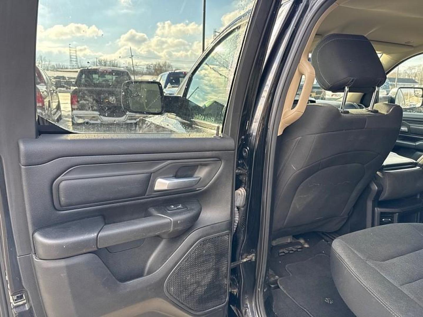 2019 BLACK /BLACK RAM 1500 Tradesman Quad Cab 4WD (1C6SRFCT3KN) with an 3.6L V6 FFV engine, 8A transmission, located at 3304 Woodville Road, Northwood, OH, 43619, (419) 210-8019, 41.612694, -83.480743 - Your #1 Destination for Auto Loans and mdash;No Matter Your Credit!At our dealership, we believe everyone deserves the opportunity to drive their dream car and mdash;whether you have good credit, bad credit, or no credit at all. With a wide selection of hundreds of cars, trucks, and SUVs, you'll fin - Photo#10