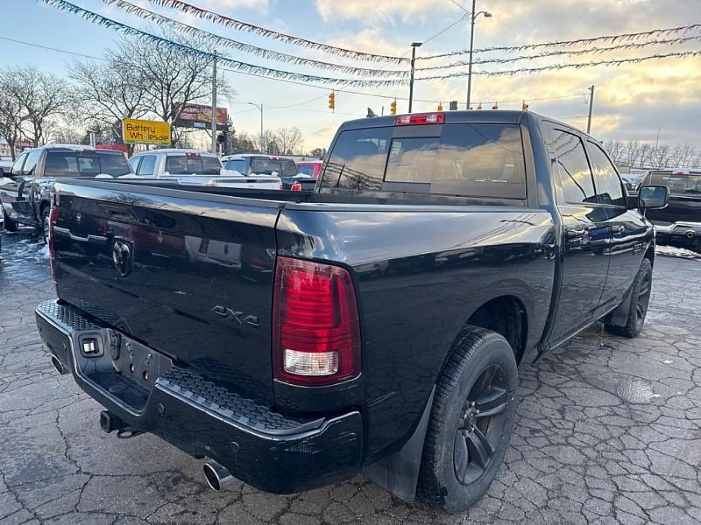 2018 BLACK /BLACK RAM 1500 Sport Crew Cab SWB 4WD (1C6RR7MT5JS) with an 5.7L V8 OHV 16V engine, 8A transmission, located at 3304 Woodville Road, Northwood, OH, 43619, (419) 210-8019, 41.612694, -83.480743 - Photo#4