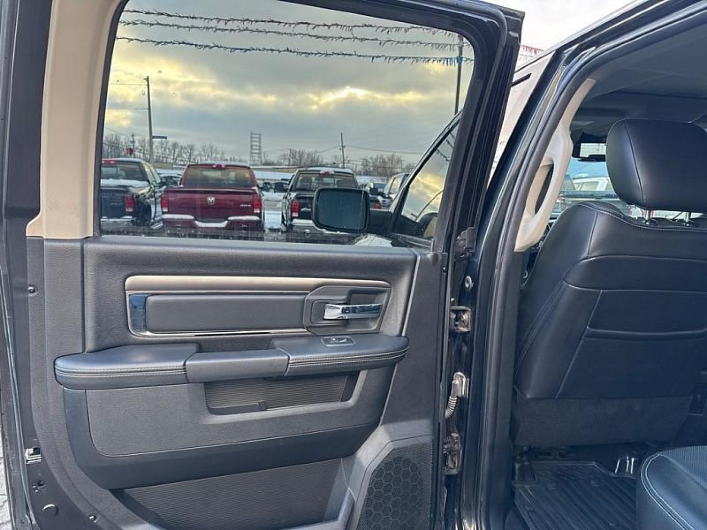 2018 BLACK /BLACK RAM 1500 Sport Crew Cab SWB 4WD (1C6RR7MT5JS) with an 5.7L V8 OHV 16V engine, 8A transmission, located at 3304 Woodville Road, Northwood, OH, 43619, (419) 210-8019, 41.612694, -83.480743 - Photo#10